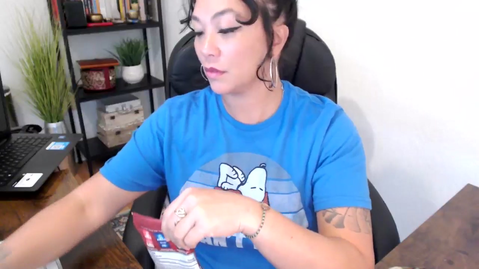 Gallery image thumbnail from MickaylaMinx's myfreecams stream on, 09/23/2024, 19:49 image 16 of 20