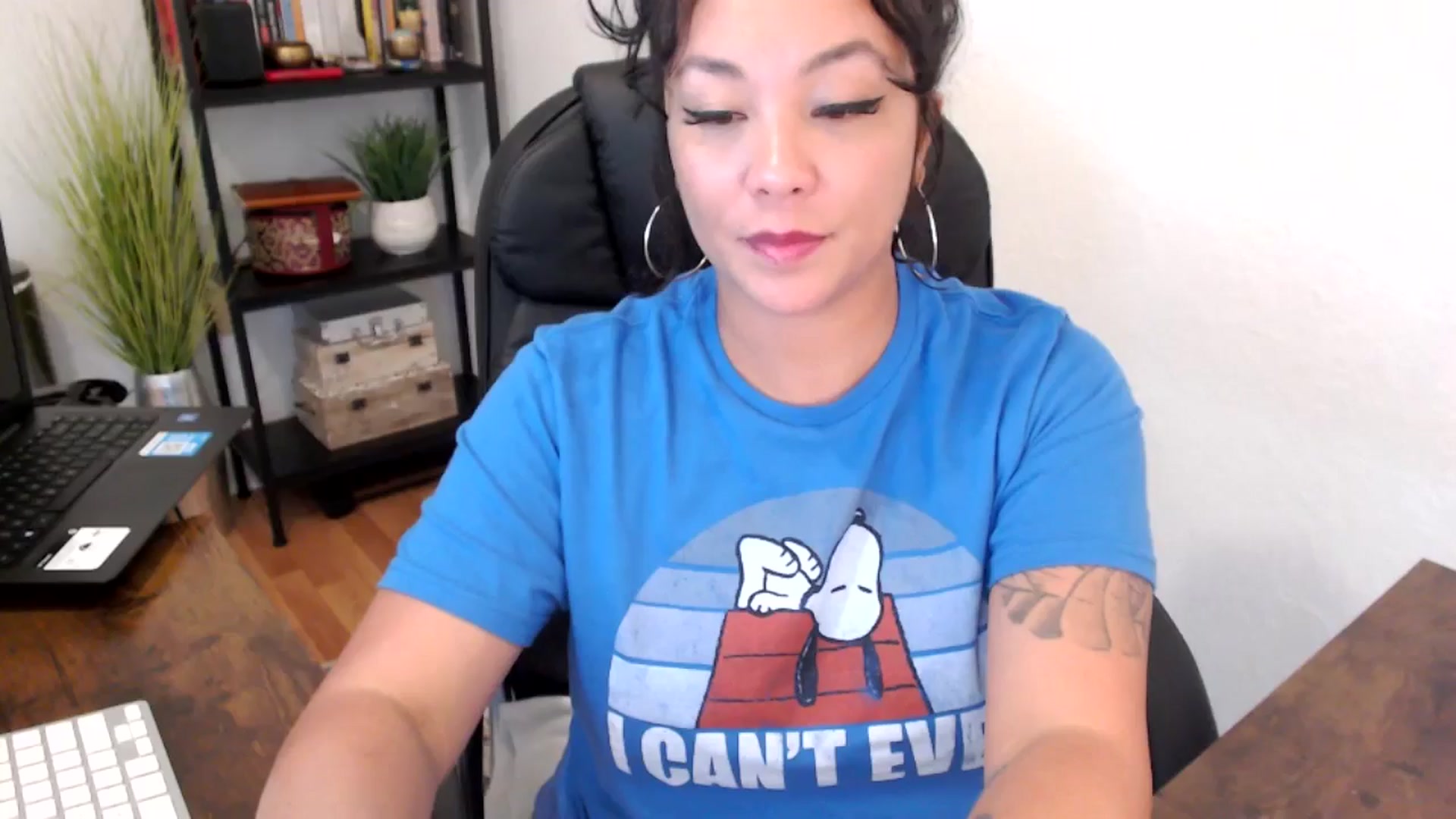 Gallery image thumbnail from MickaylaMinx's myfreecams stream on, 09/23/2024, 19:49 image 19 of 20