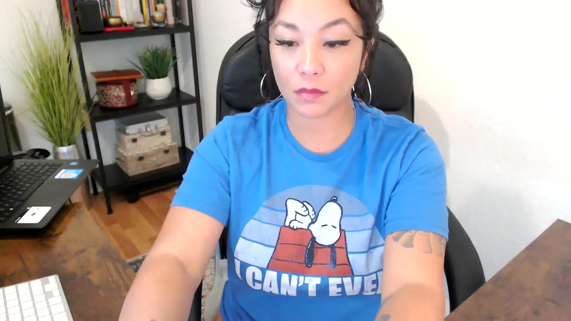 Gallery image thumbnail from MickaylaMinx's myfreecams stream on, 09/23/2024, 19:49 image 9 of 20