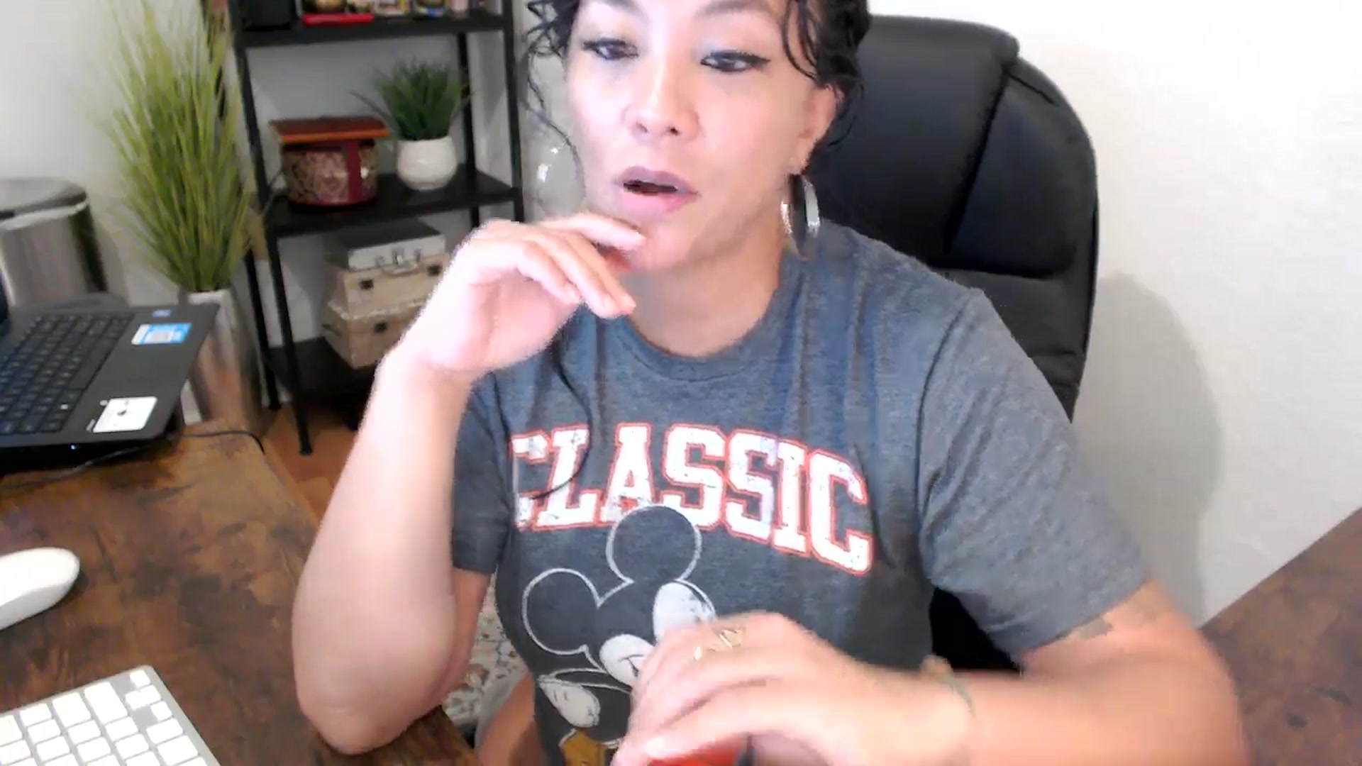 Gallery image thumbnail from MickaylaMinx's myfreecams stream on, 09/24/2024, 15:55 image 17 of 20
