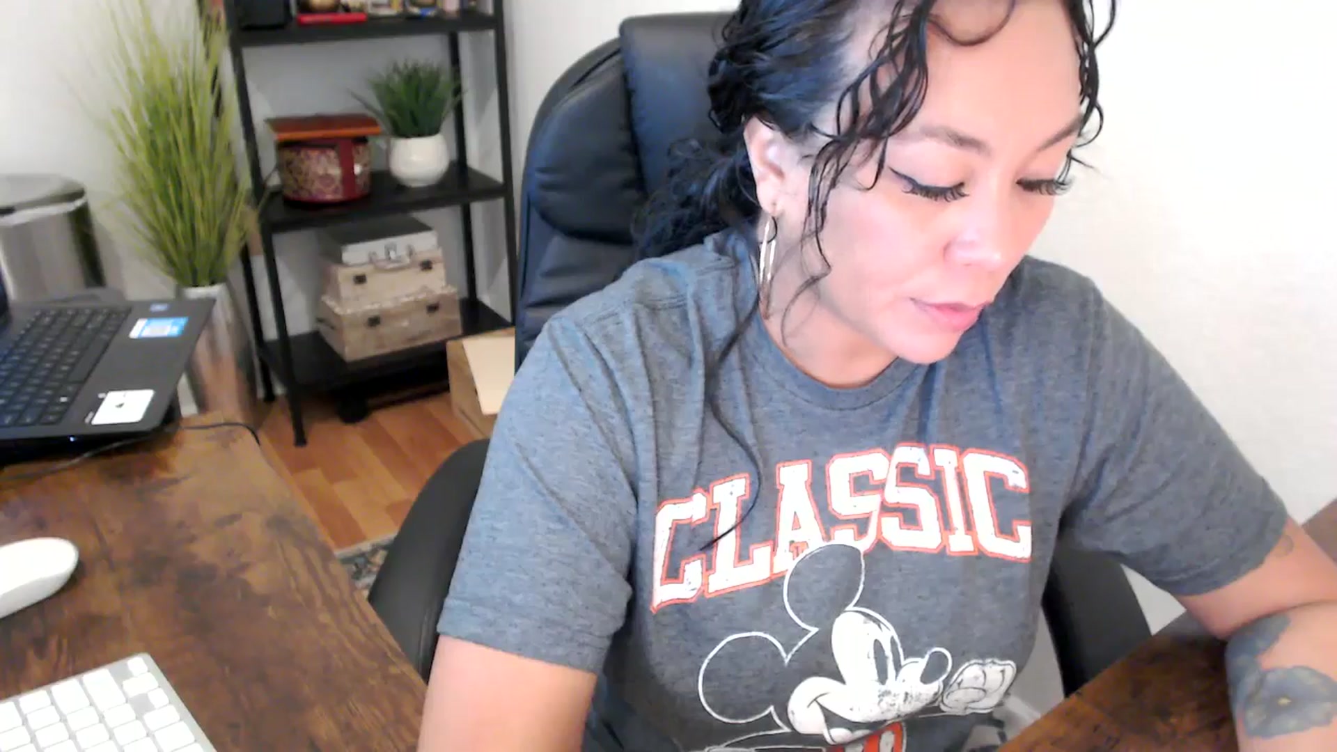 Gallery image thumbnail from MickaylaMinx's myfreecams stream on, 09/24/2024, 15:55 image 18 of 20