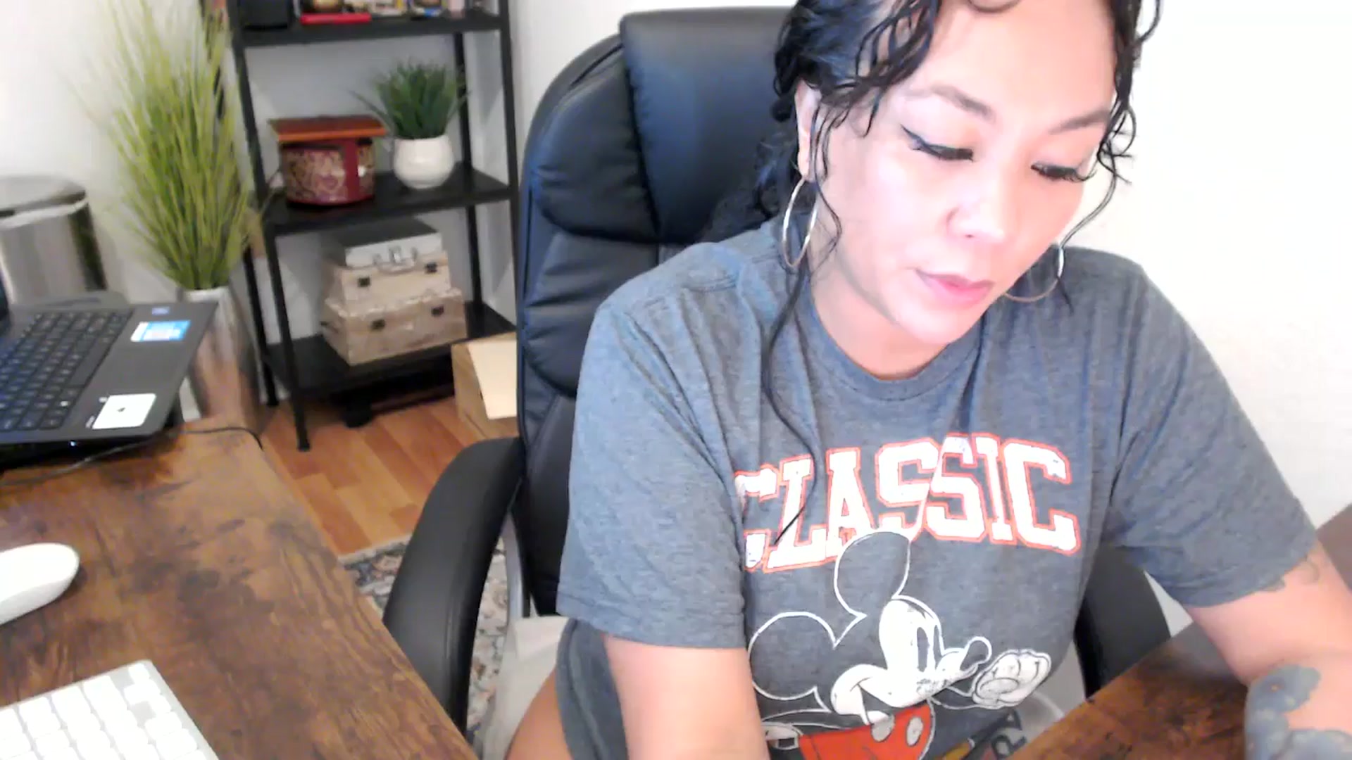 Gallery image thumbnail from MickaylaMinx's myfreecams stream on, 09/24/2024, 15:55 image 20 of 20