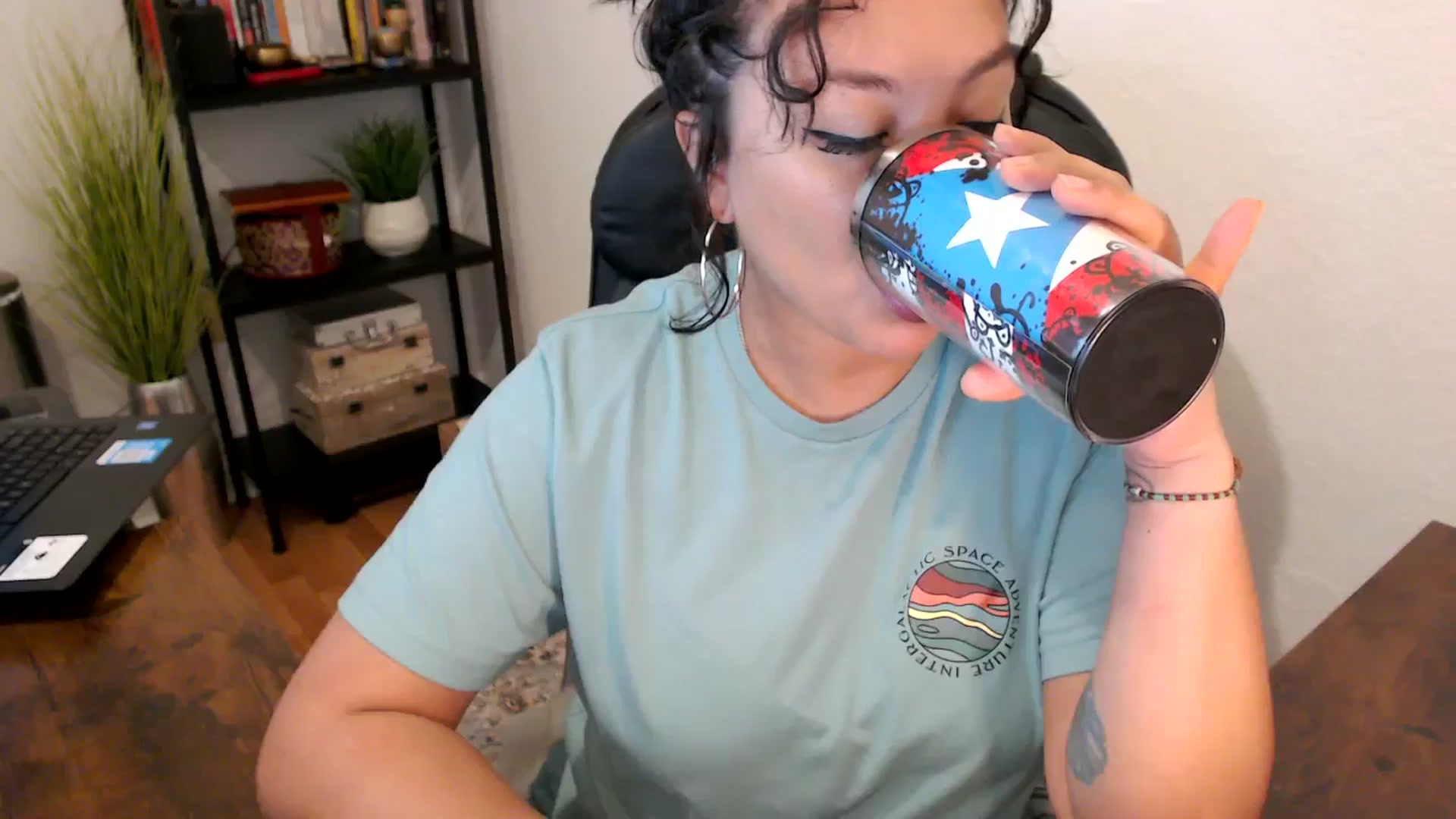 Gallery image thumbnail from MickaylaMinx's myfreecams stream on, 09/25/2024, 15:05 image 4 of 20
