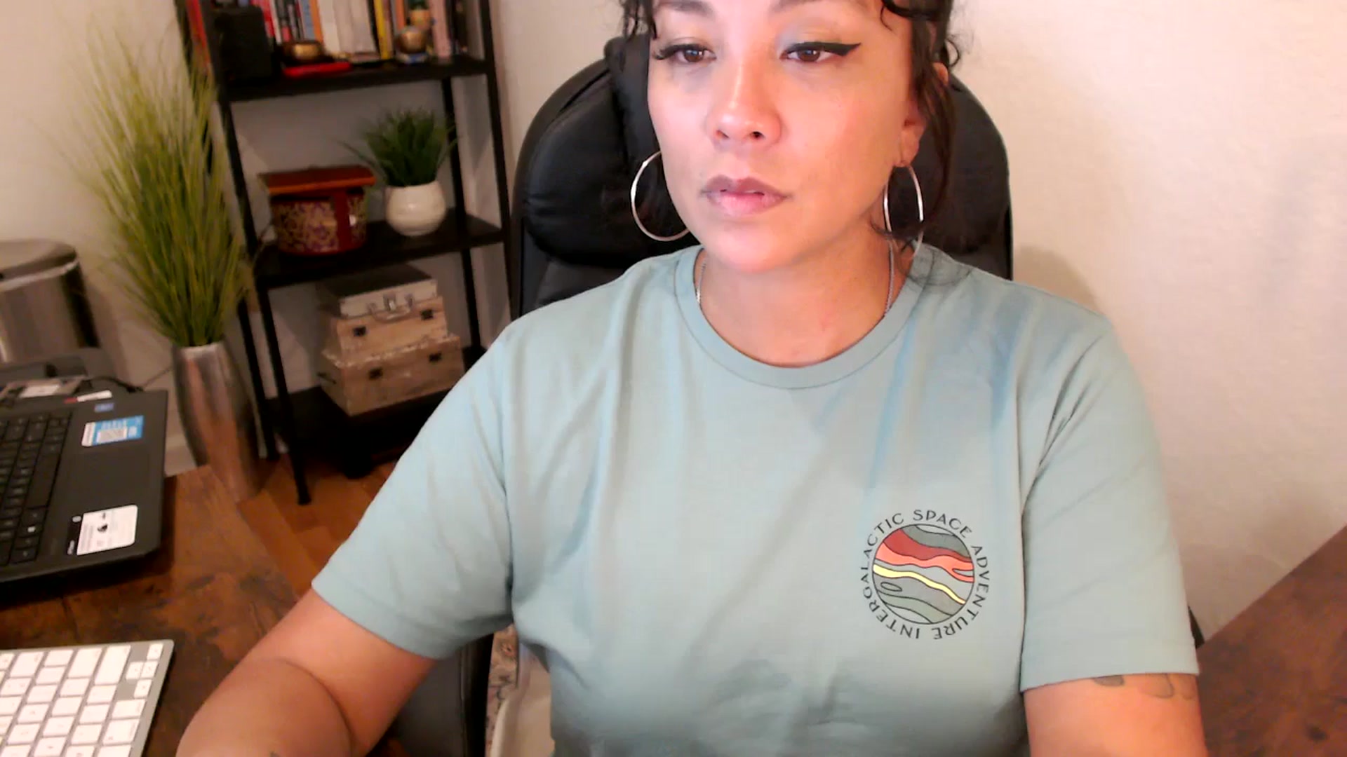 Gallery image thumbnail from MickaylaMinx's myfreecams stream on, 09/25/2024, 20:42 image 15 of 20