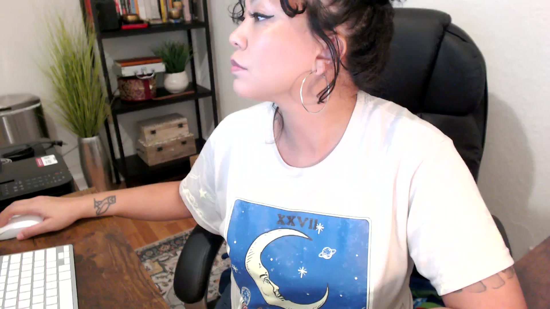 Gallery image thumbnail from MickaylaMinx's myfreecams stream on, 09/26/2024, 17:16 image 5 of 20