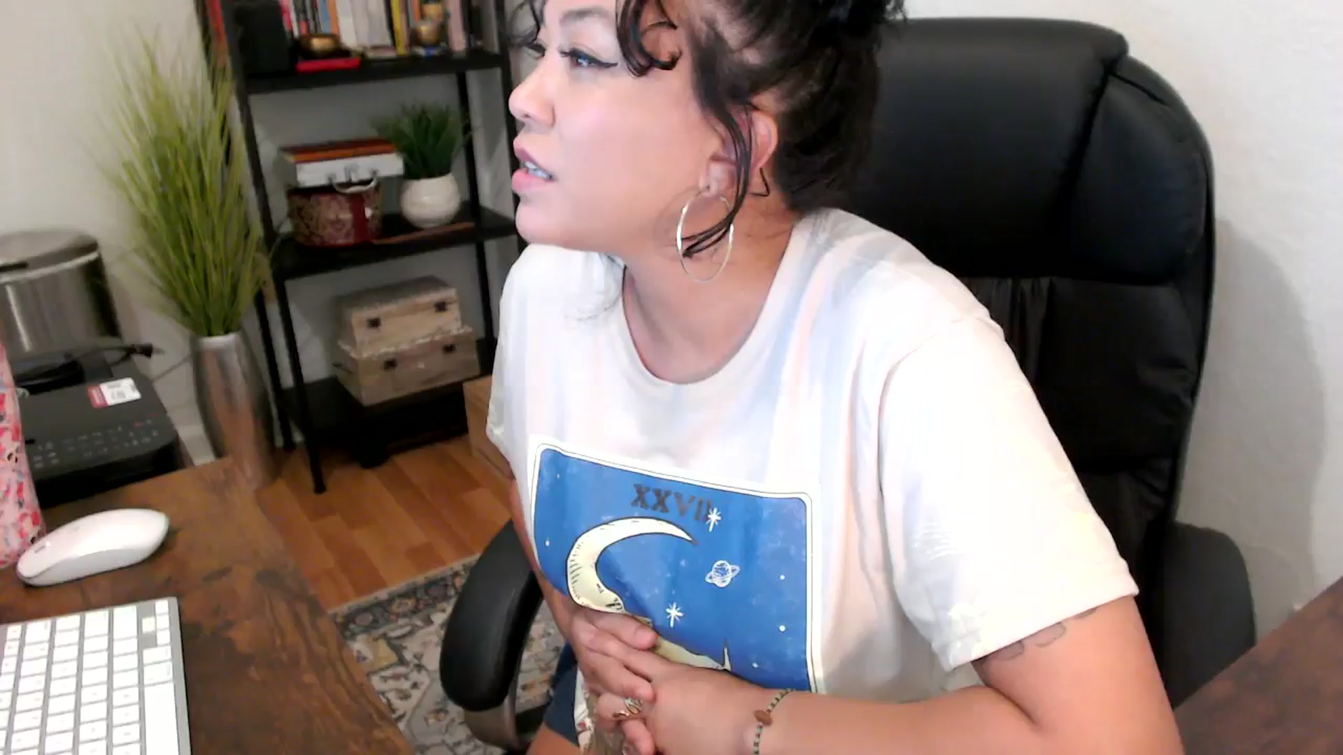 Gallery image thumbnail from MickaylaMinx's myfreecams stream on, 09/26/2024, 17:16 image 1 of 20