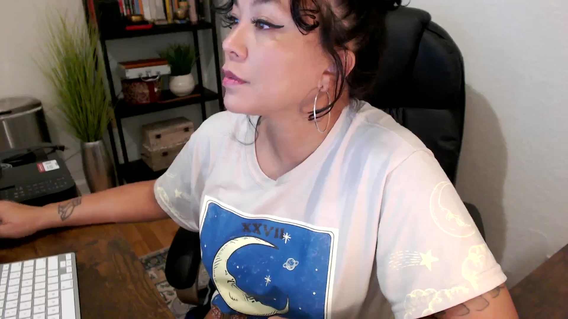 Gallery image thumbnail from MickaylaMinx's myfreecams stream on, 09/26/2024, 18:20 image 8 of 20