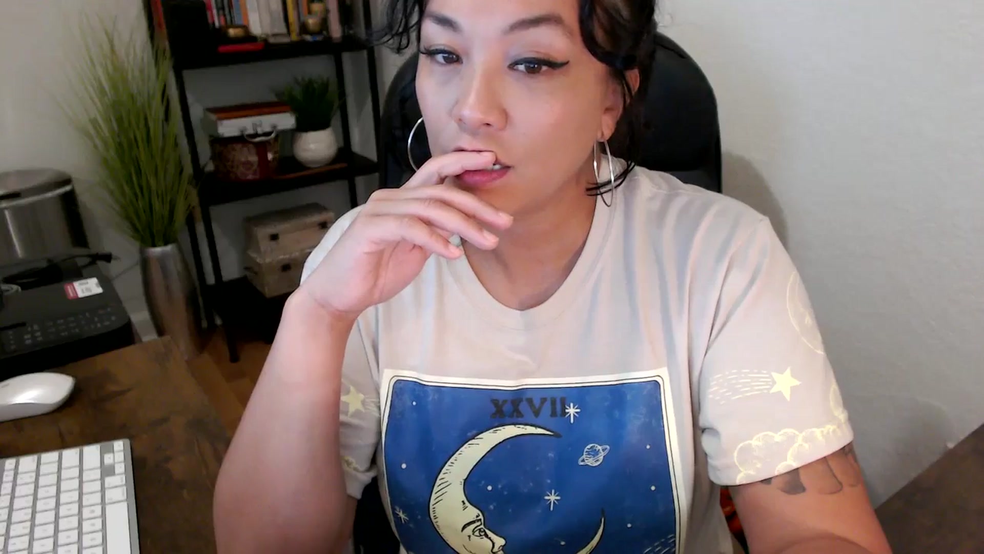 Gallery image thumbnail from MickaylaMinx's myfreecams stream on, 09/26/2024, 18:20 image 11 of 20