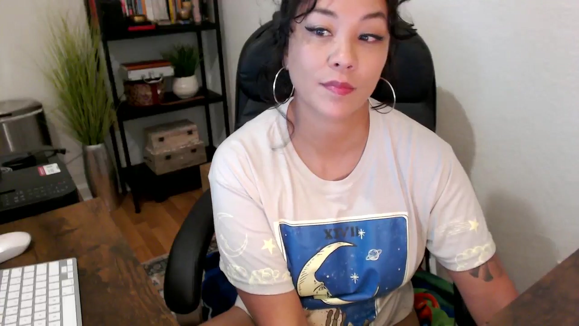 Gallery image thumbnail from MickaylaMinx's myfreecams stream on, 09/26/2024, 18:20 image 6 of 20