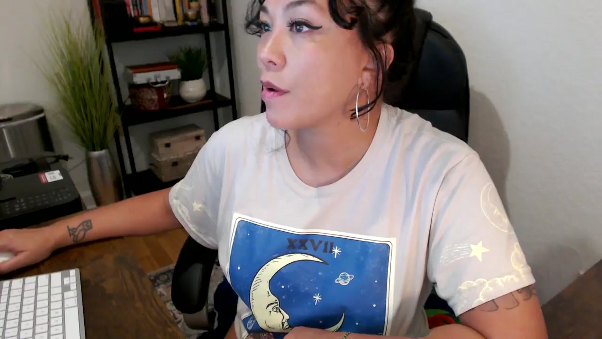 Gallery image thumbnail from MickaylaMinx's myfreecams stream on, 09/26/2024, 18:20 image 12 of 20