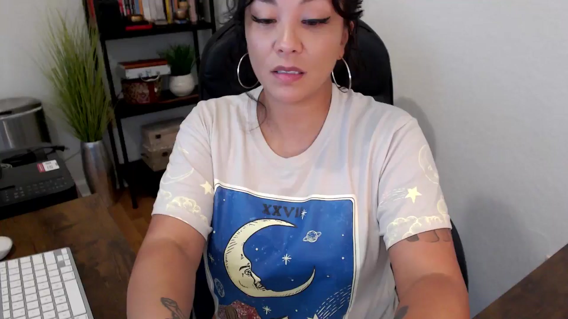 Gallery image thumbnail from MickaylaMinx's myfreecams stream on, 09/26/2024, 19:21 image 10 of 20