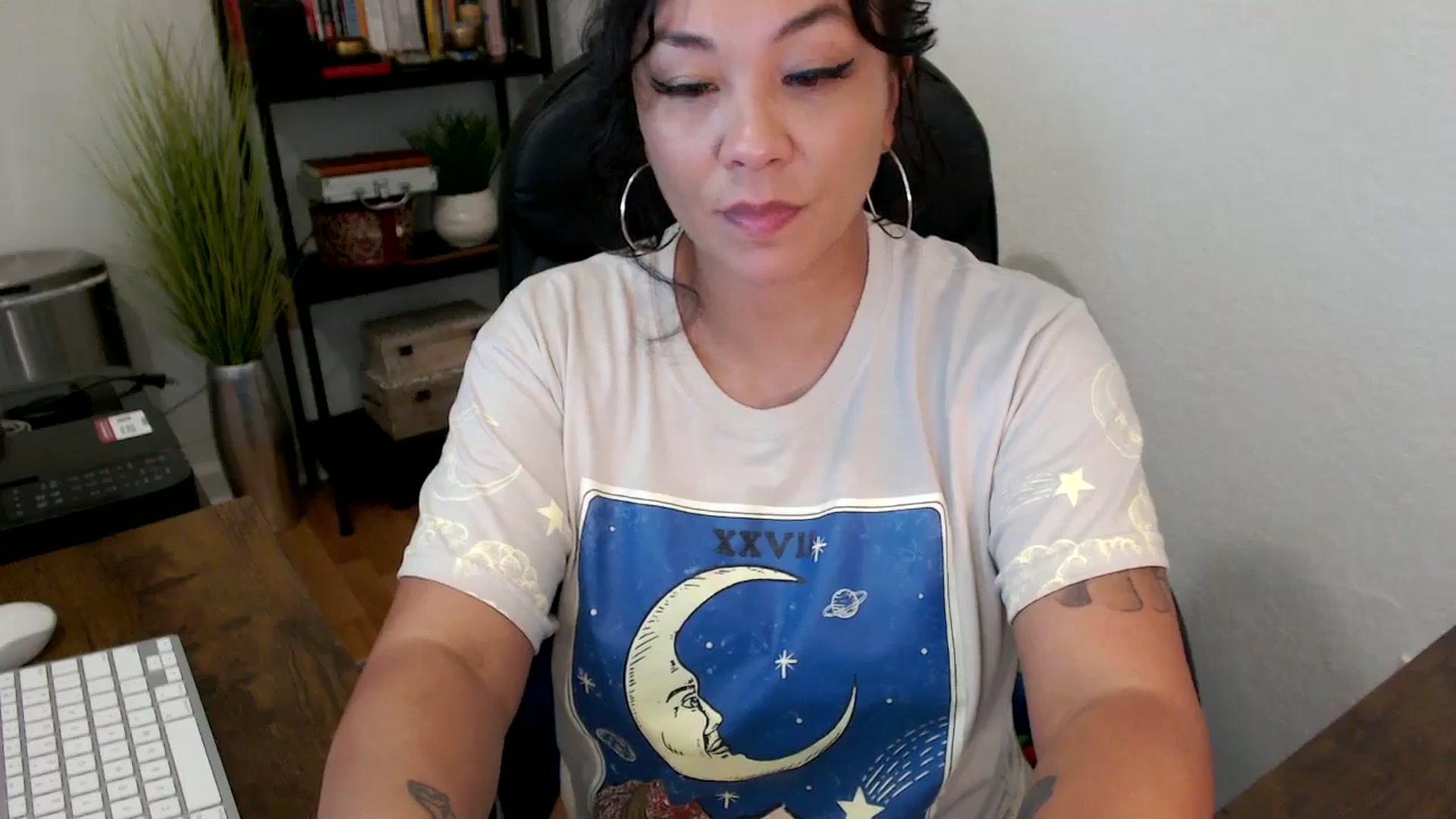 Gallery image thumbnail from MickaylaMinx's myfreecams stream on, 09/26/2024, 19:21 image 11 of 20
