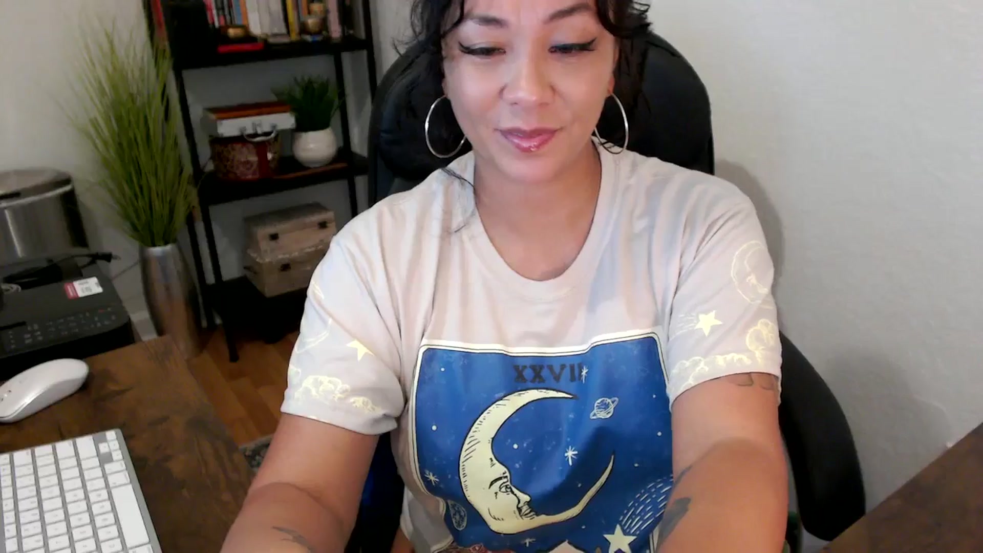 Gallery image thumbnail from MickaylaMinx's myfreecams stream on, 09/26/2024, 19:21 image 13 of 20