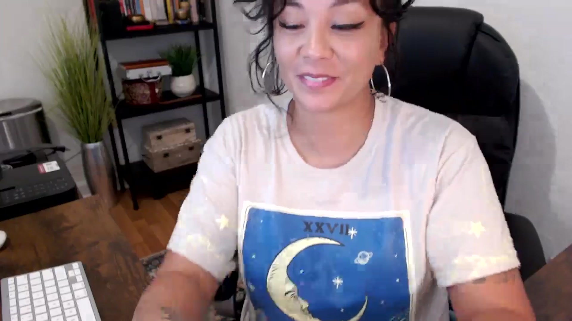Gallery image thumbnail from MickaylaMinx's myfreecams stream on, 09/26/2024, 19:54 image 10 of 20