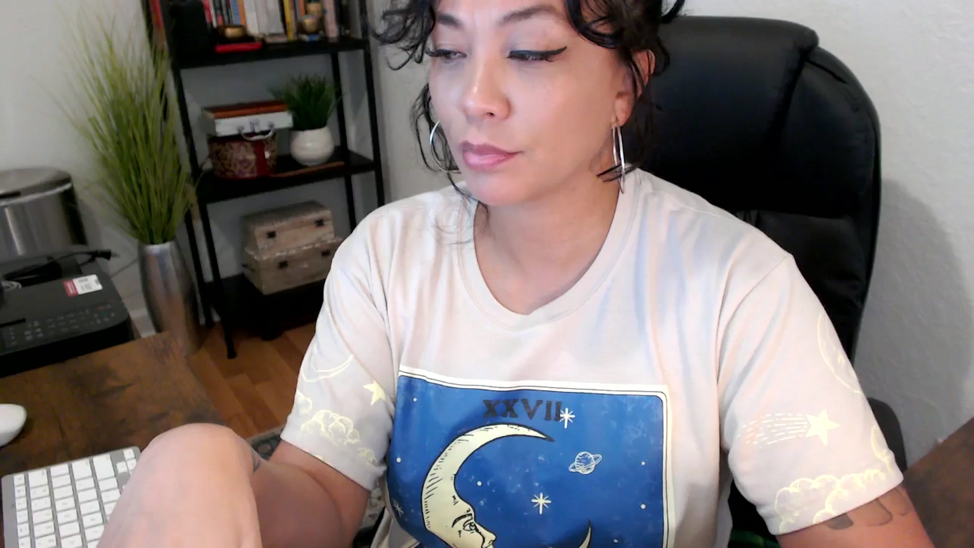 Gallery image thumbnail from MickaylaMinx's myfreecams stream on, 09/26/2024, 19:54 image 15 of 20