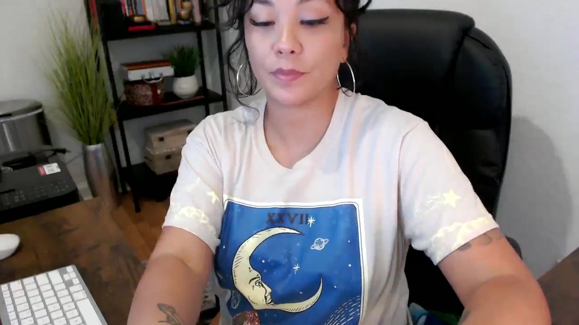 Gallery image thumbnail from MickaylaMinx's myfreecams stream on, 09/26/2024, 20:21 image 20 of 20