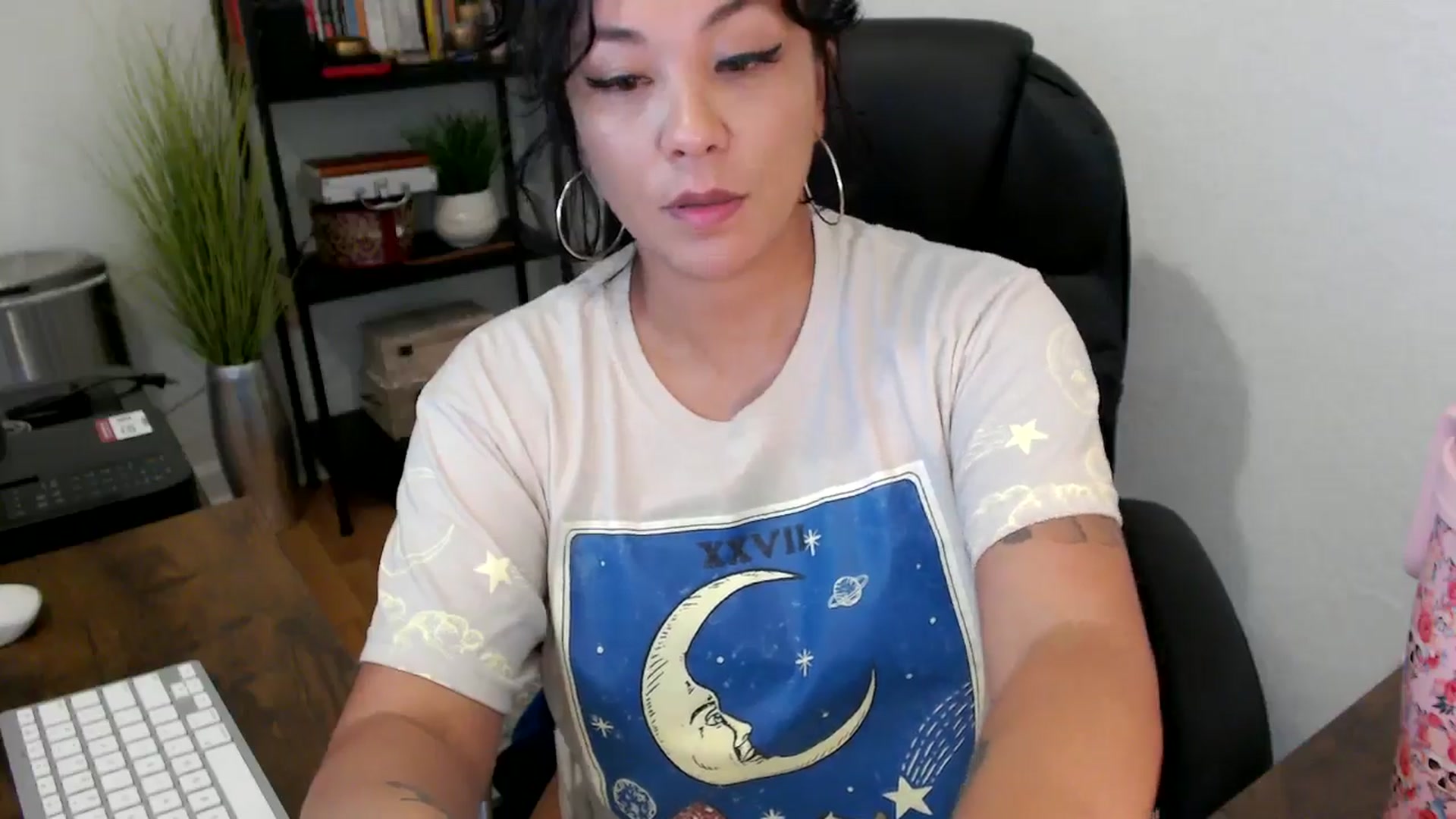 Gallery image thumbnail from MickaylaMinx's myfreecams stream on, 09/26/2024, 20:21 image 8 of 20