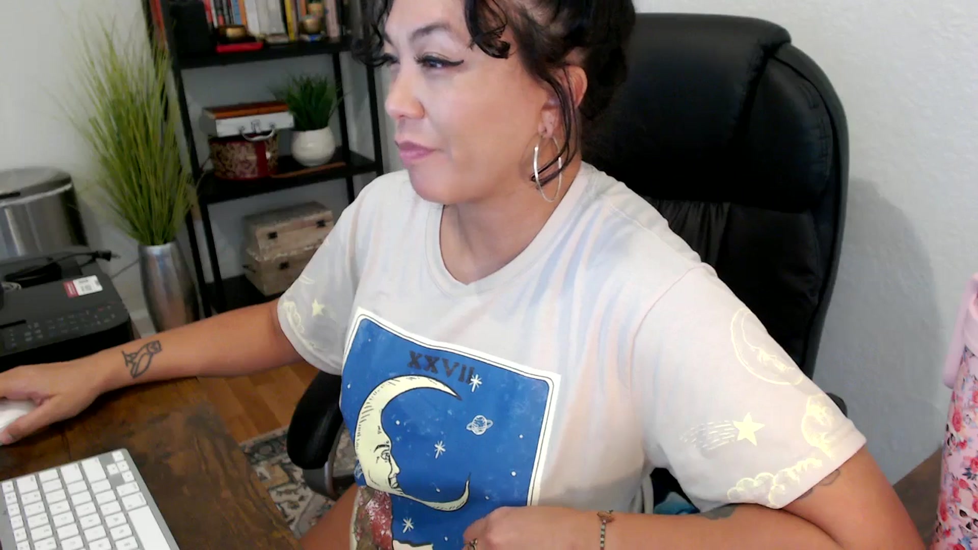 Gallery image thumbnail from MickaylaMinx's myfreecams stream on, 09/26/2024, 20:21 image 14 of 20