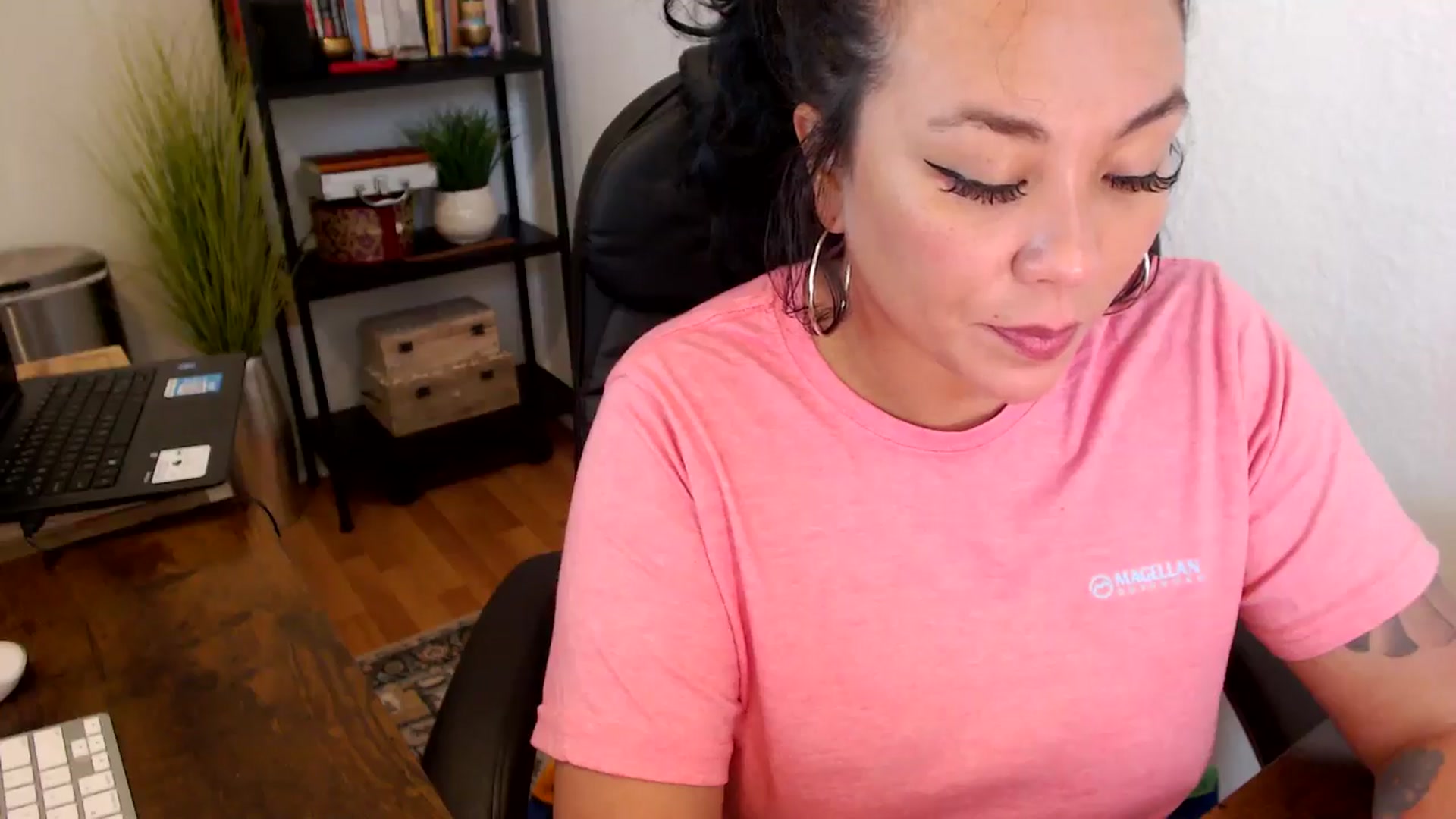 Gallery image thumbnail from MickaylaMinx's myfreecams stream on, 09/27/2024, 18:25 image 12 of 20