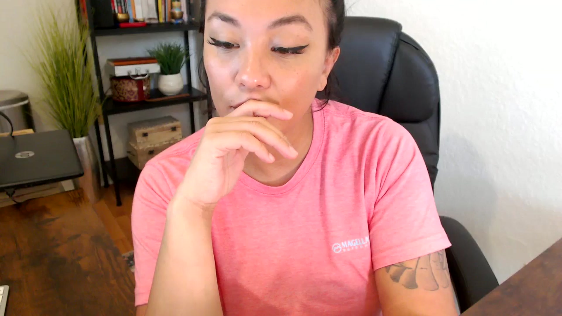 Gallery image thumbnail from MickaylaMinx's myfreecams stream on, 09/27/2024, 20:23 image 13 of 20