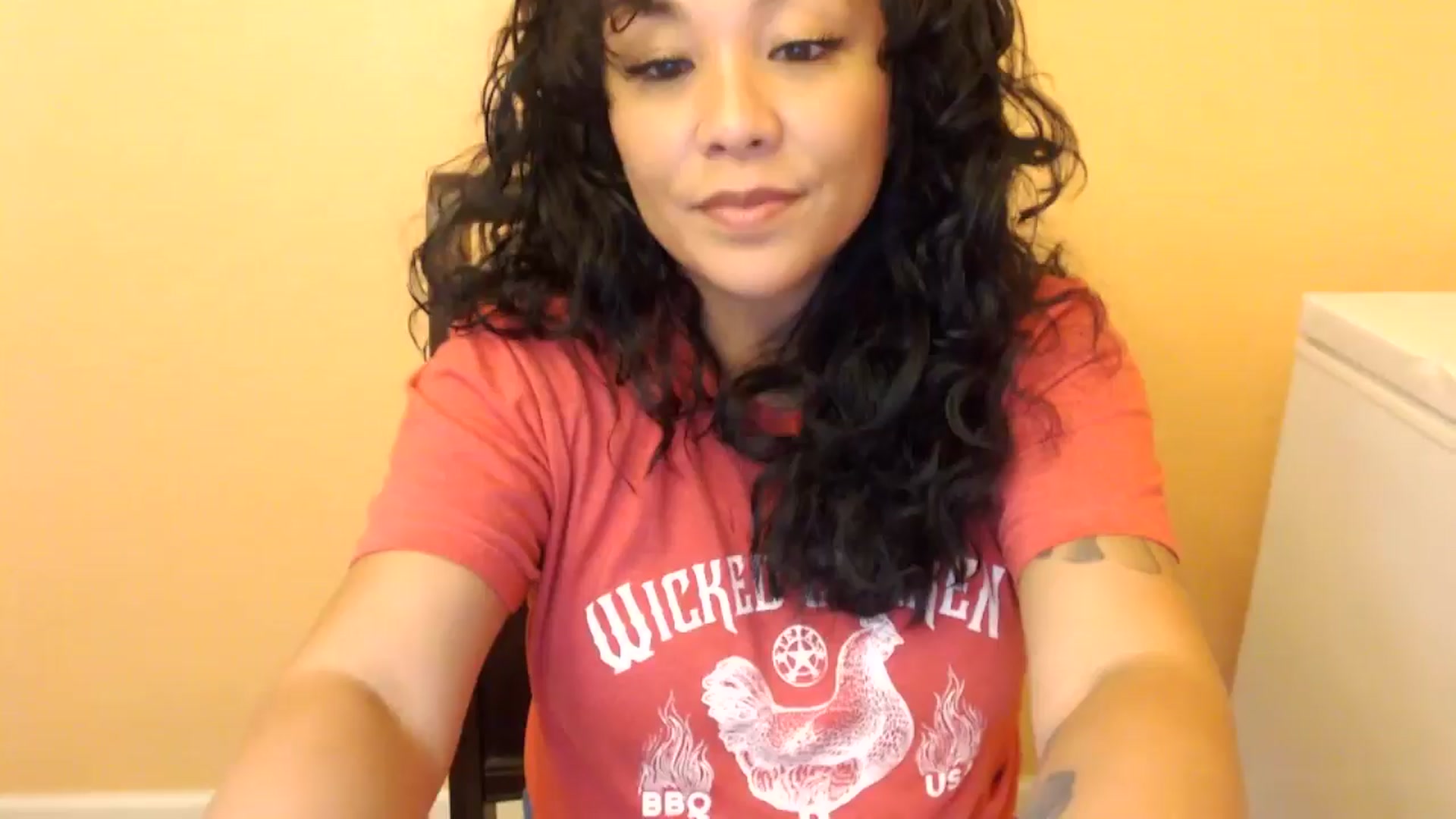 Gallery image thumbnail from MickaylaMinx's myfreecams stream on, 09/28/2024, 21:37 image 16 of 20