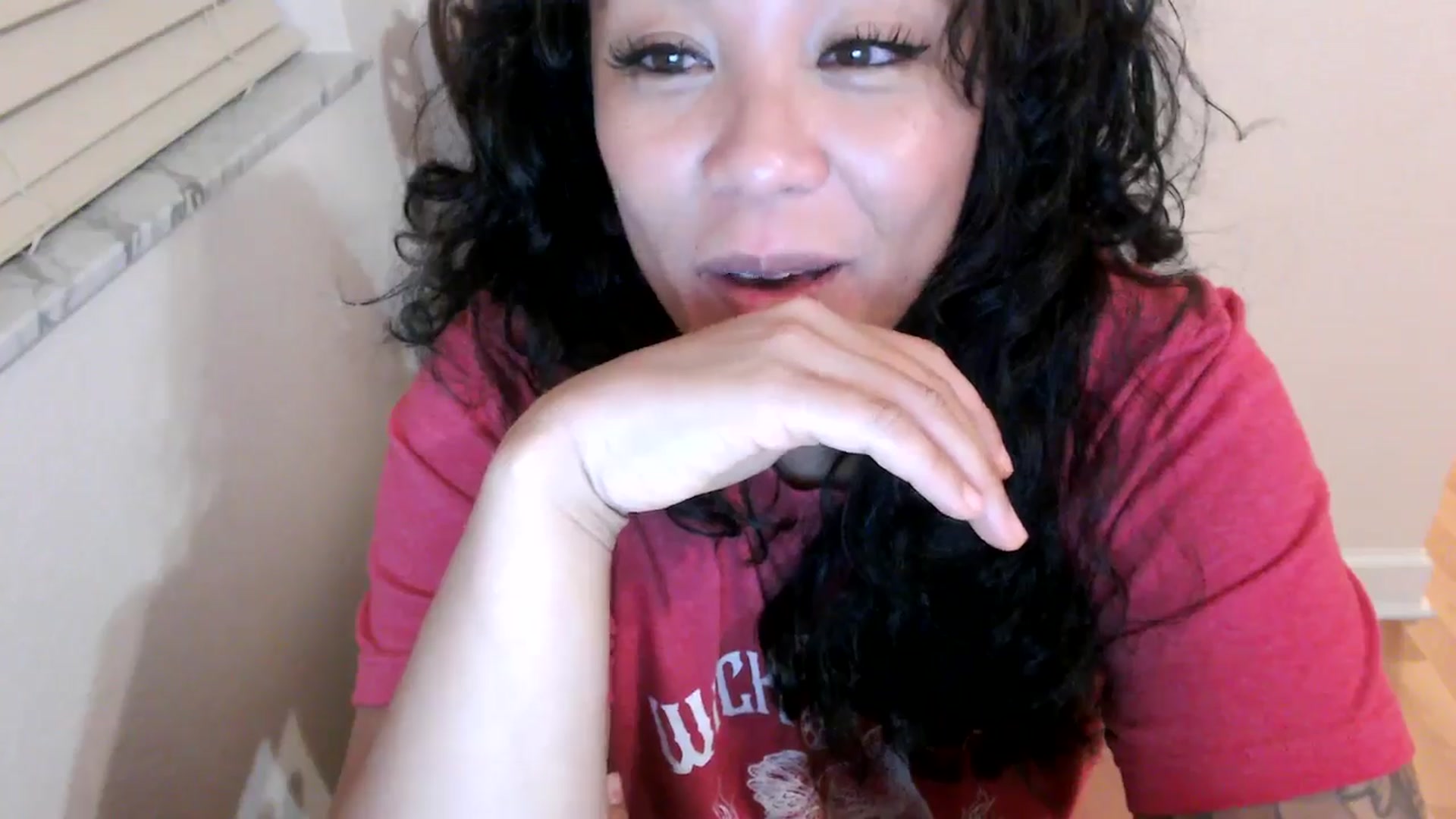 Gallery image thumbnail from MickaylaMinx's myfreecams stream on, 09/28/2024, 23:38 image 13 of 20