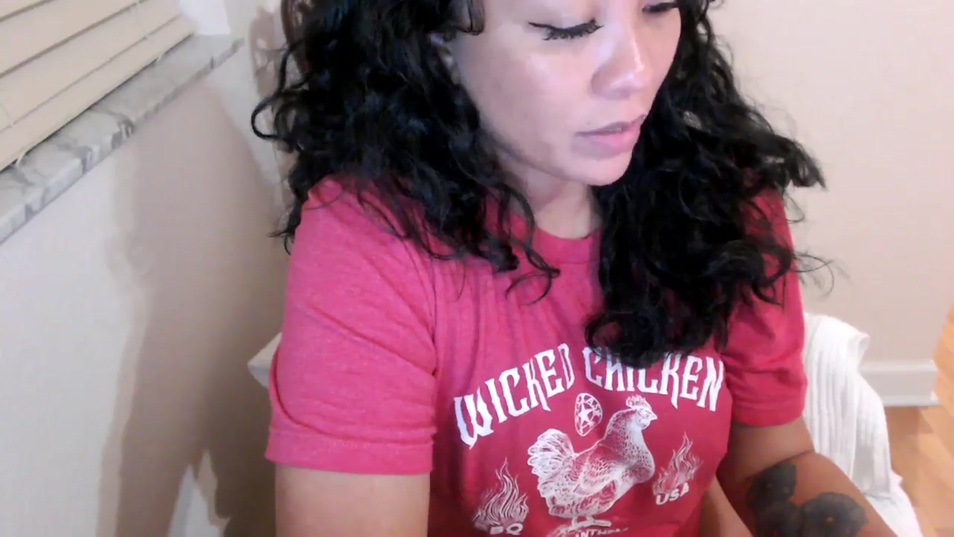 Gallery image thumbnail from MickaylaMinx's myfreecams stream on, 09/28/2024, 23:38 image 3 of 20