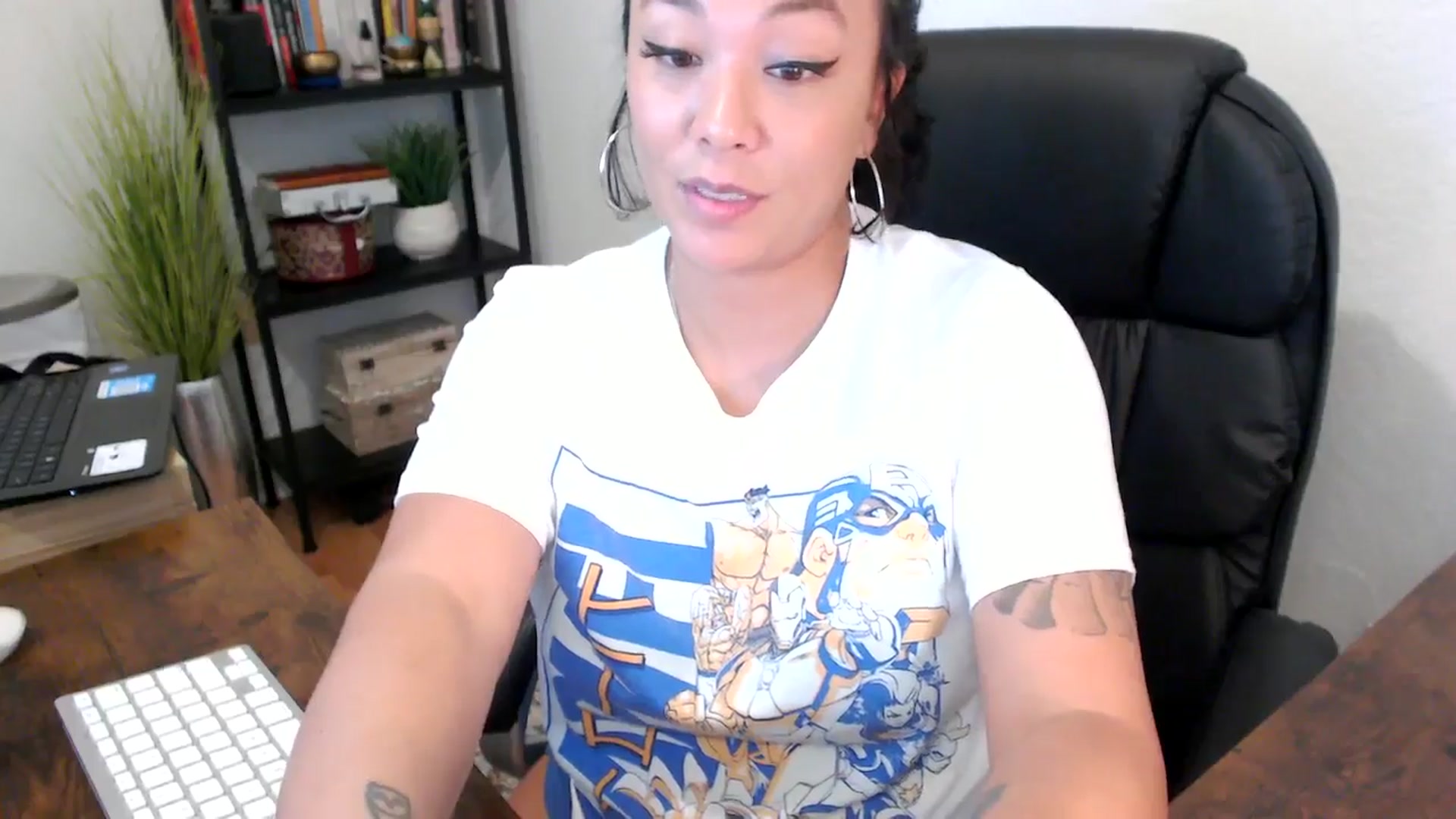 Gallery image thumbnail from MickaylaMinx's myfreecams stream on, 09/30/2024, 15:39 image 5 of 20