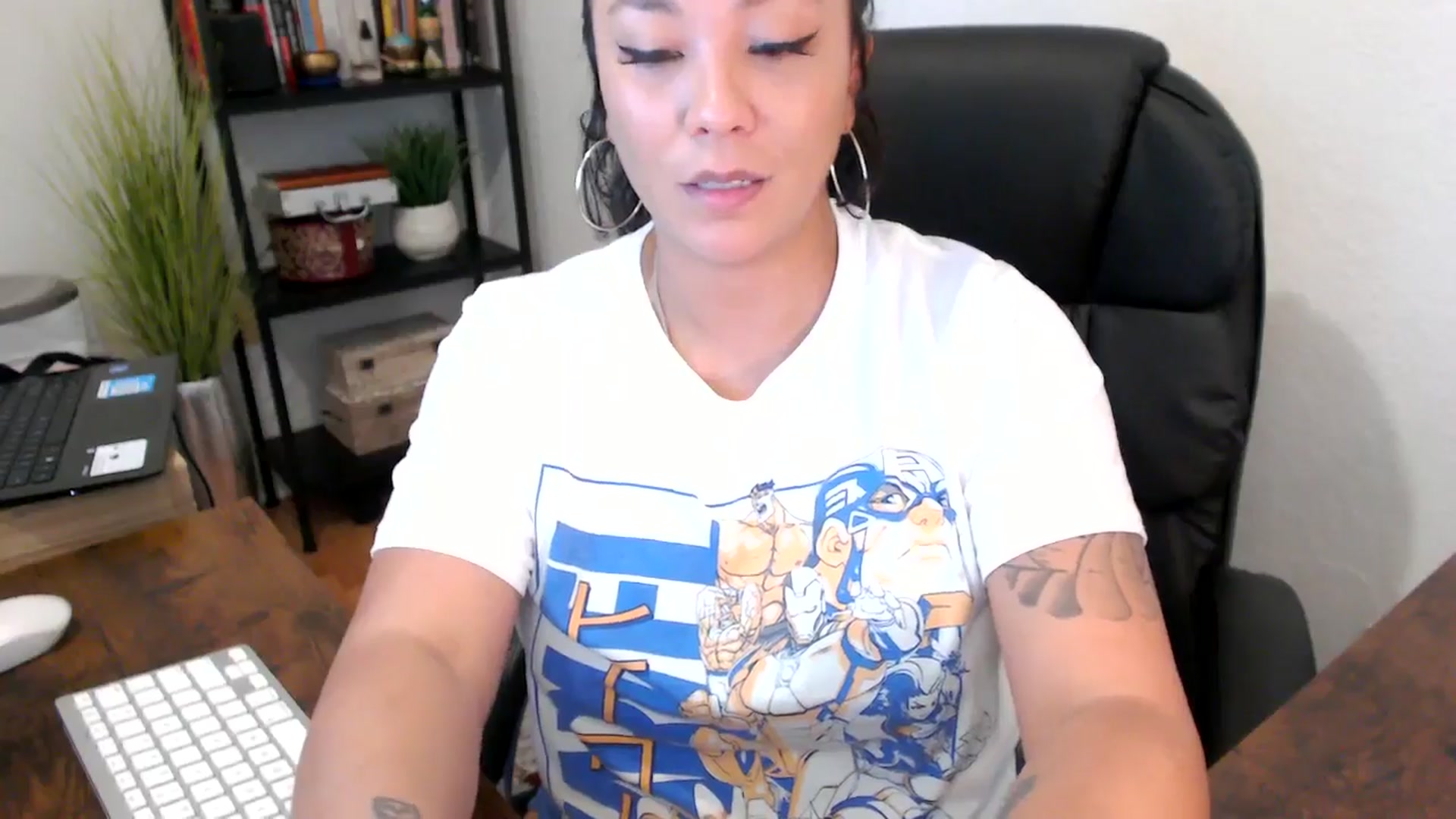 Gallery image thumbnail from MickaylaMinx's myfreecams stream on, 09/30/2024, 15:39 image 3 of 20