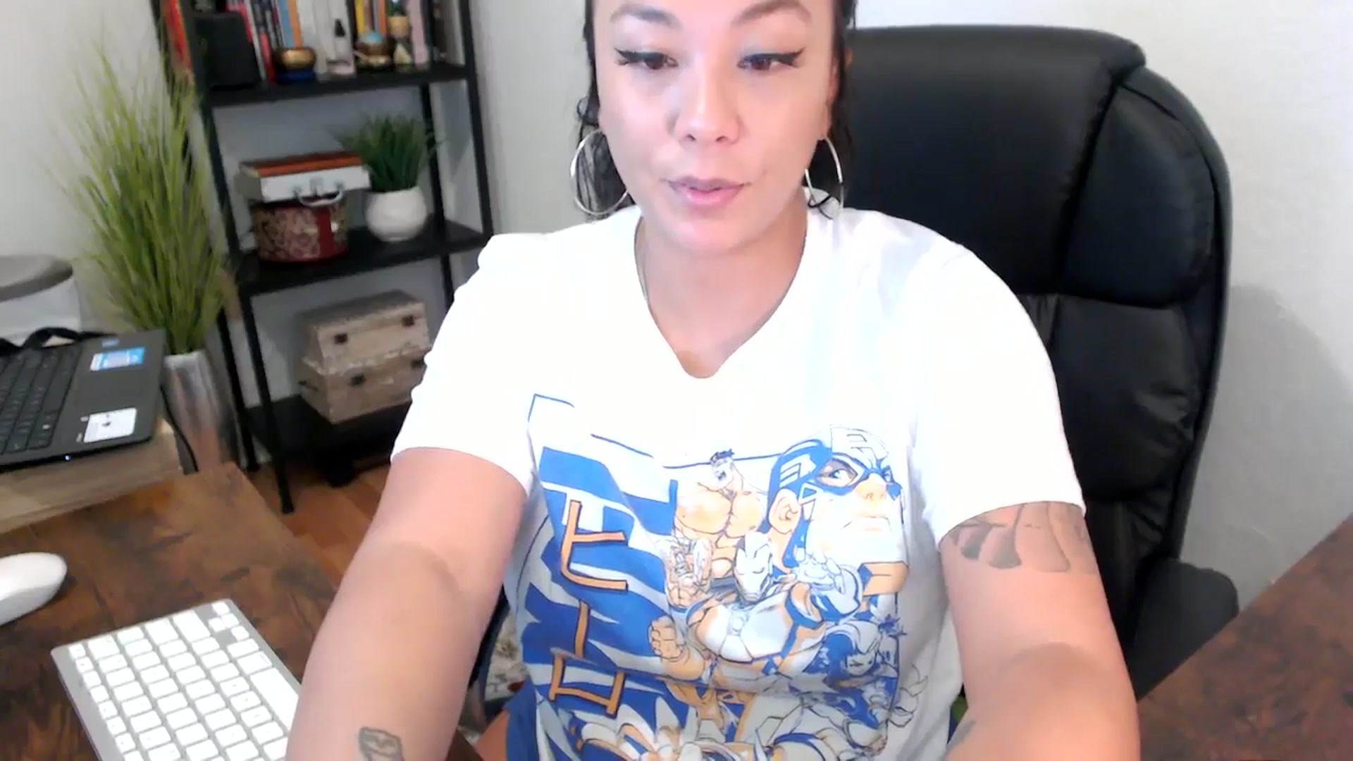 Gallery image thumbnail from MickaylaMinx's myfreecams stream on, 09/30/2024, 15:39 image 4 of 20