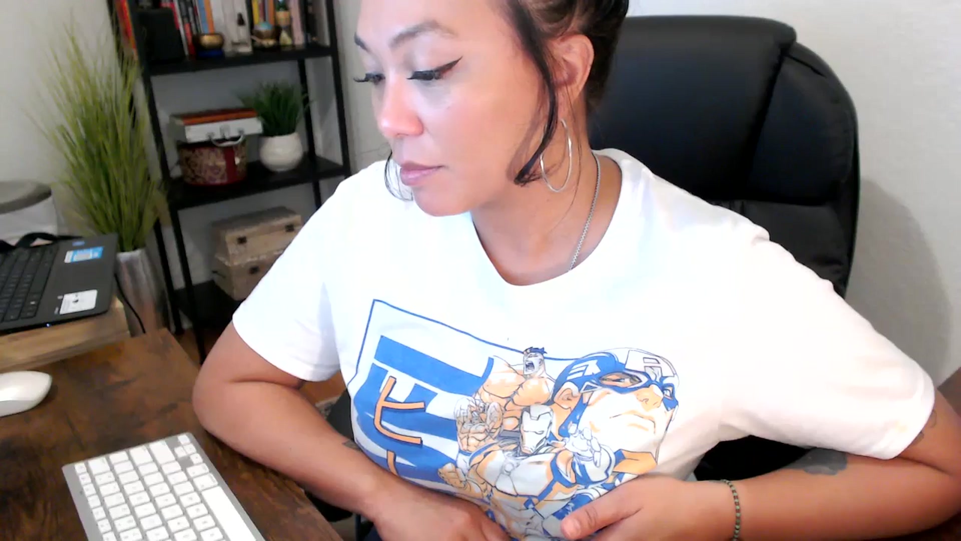 Gallery image thumbnail from MickaylaMinx's myfreecams stream on, 09/30/2024, 17:03 image 15 of 20
