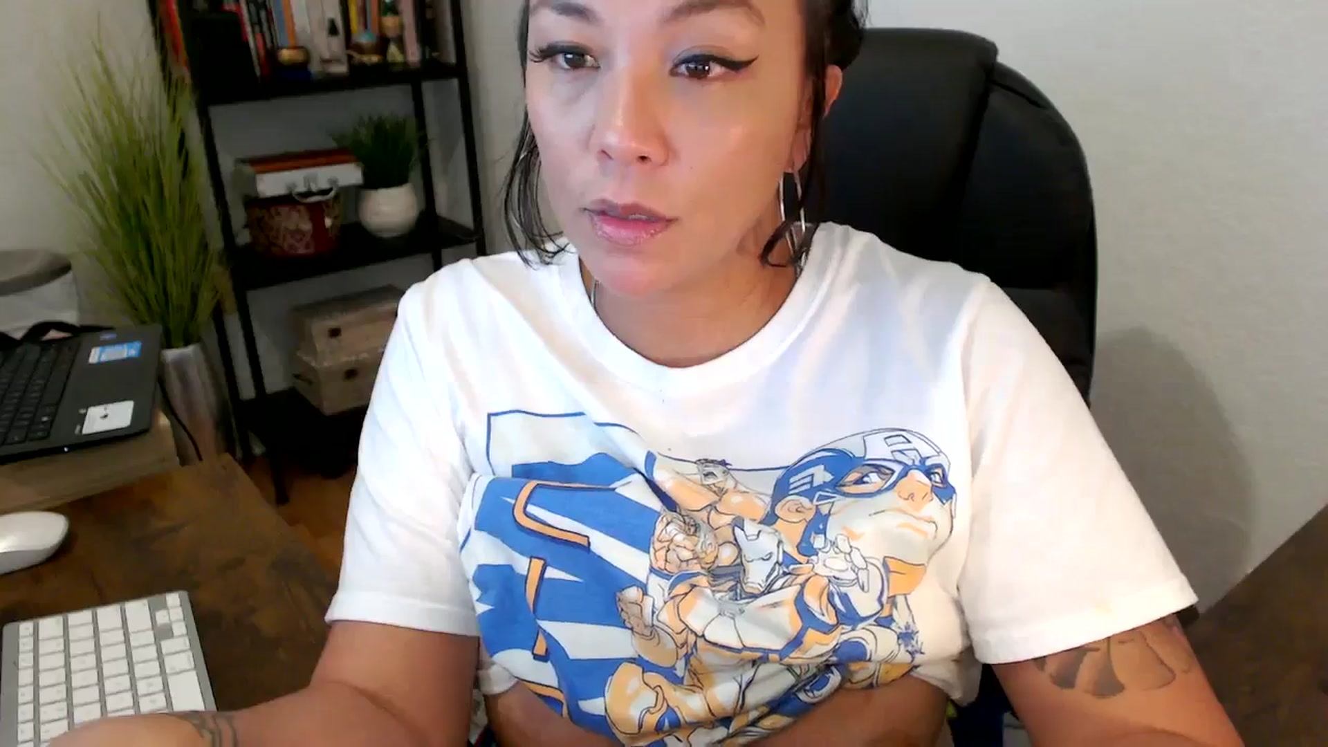 Gallery image thumbnail from MickaylaMinx's myfreecams stream on, 09/30/2024, 17:03 image 2 of 20