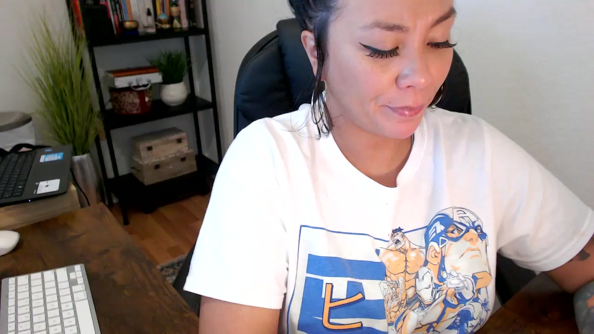 Gallery image thumbnail from MickaylaMinx's myfreecams stream on, 09/30/2024, 17:03 image 9 of 20