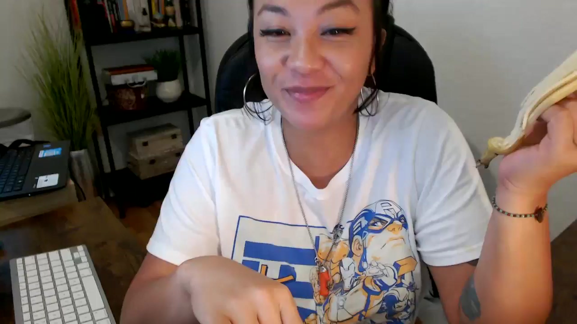 Gallery image thumbnail from MickaylaMinx's myfreecams stream on, 09/30/2024, 17:44 image 1 of 20