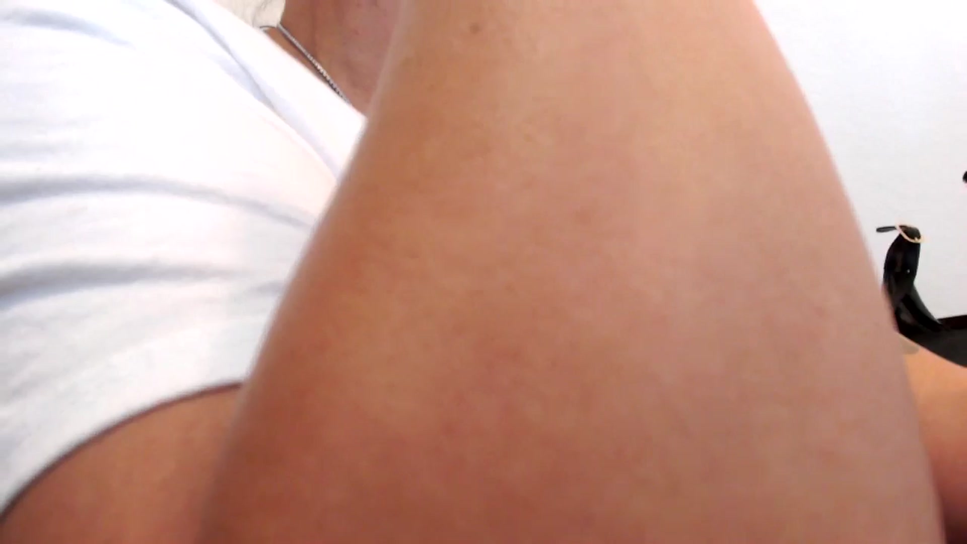 Gallery image thumbnail from MickaylaMinx's myfreecams stream on, 09/30/2024, 18:50 image 16 of 20
