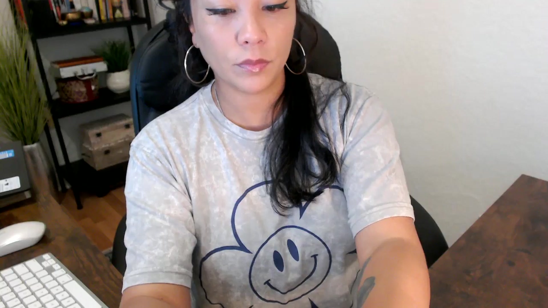 Gallery image thumbnail from MickaylaMinx's myfreecams stream on, 10/01/2024, 15:18 image 4 of 20