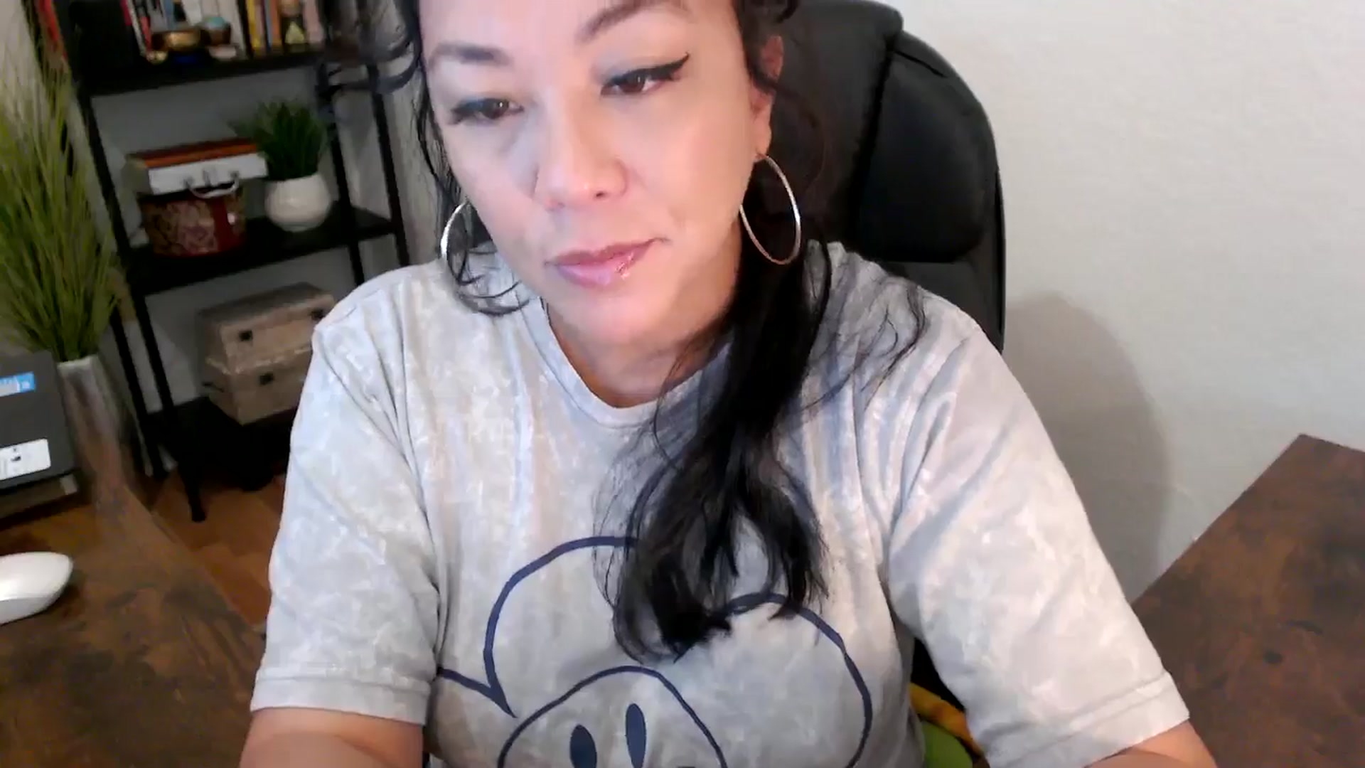 Gallery image thumbnail from MickaylaMinx's myfreecams stream on, 10/01/2024, 15:18 image 14 of 20