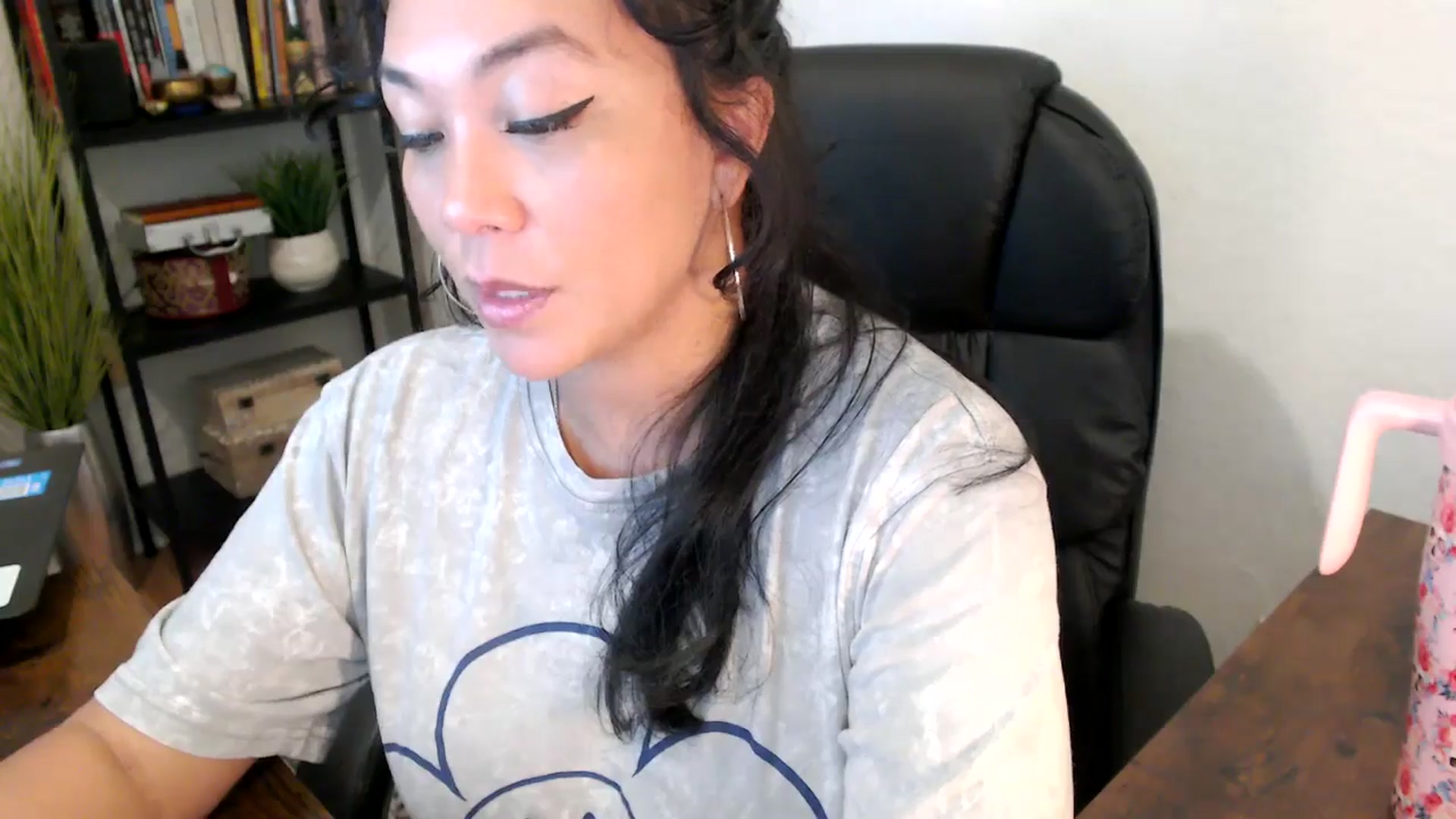 Gallery image thumbnail from MickaylaMinx's myfreecams stream on, 10/01/2024, 16:00 image 5 of 20