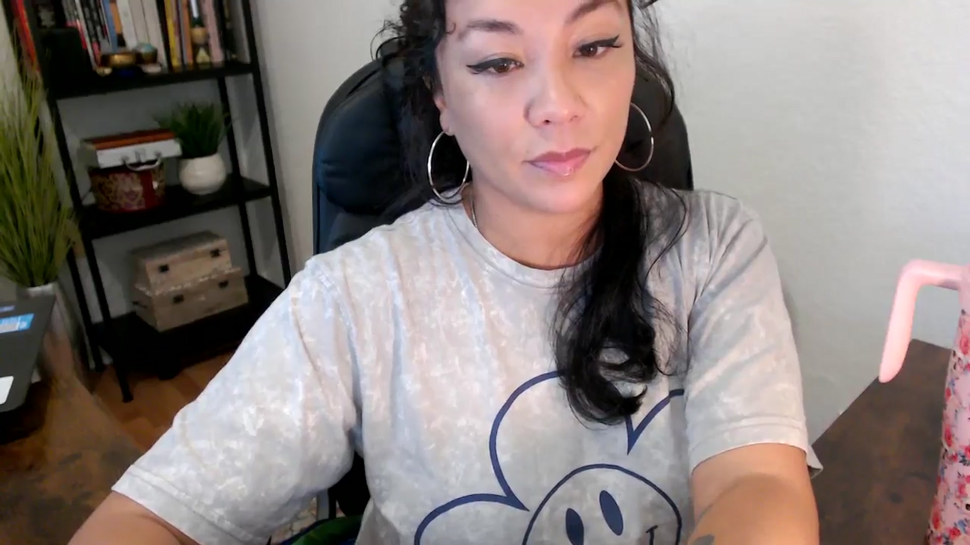 Gallery image thumbnail from MickaylaMinx's myfreecams stream on, 10/01/2024, 16:00 image 14 of 20