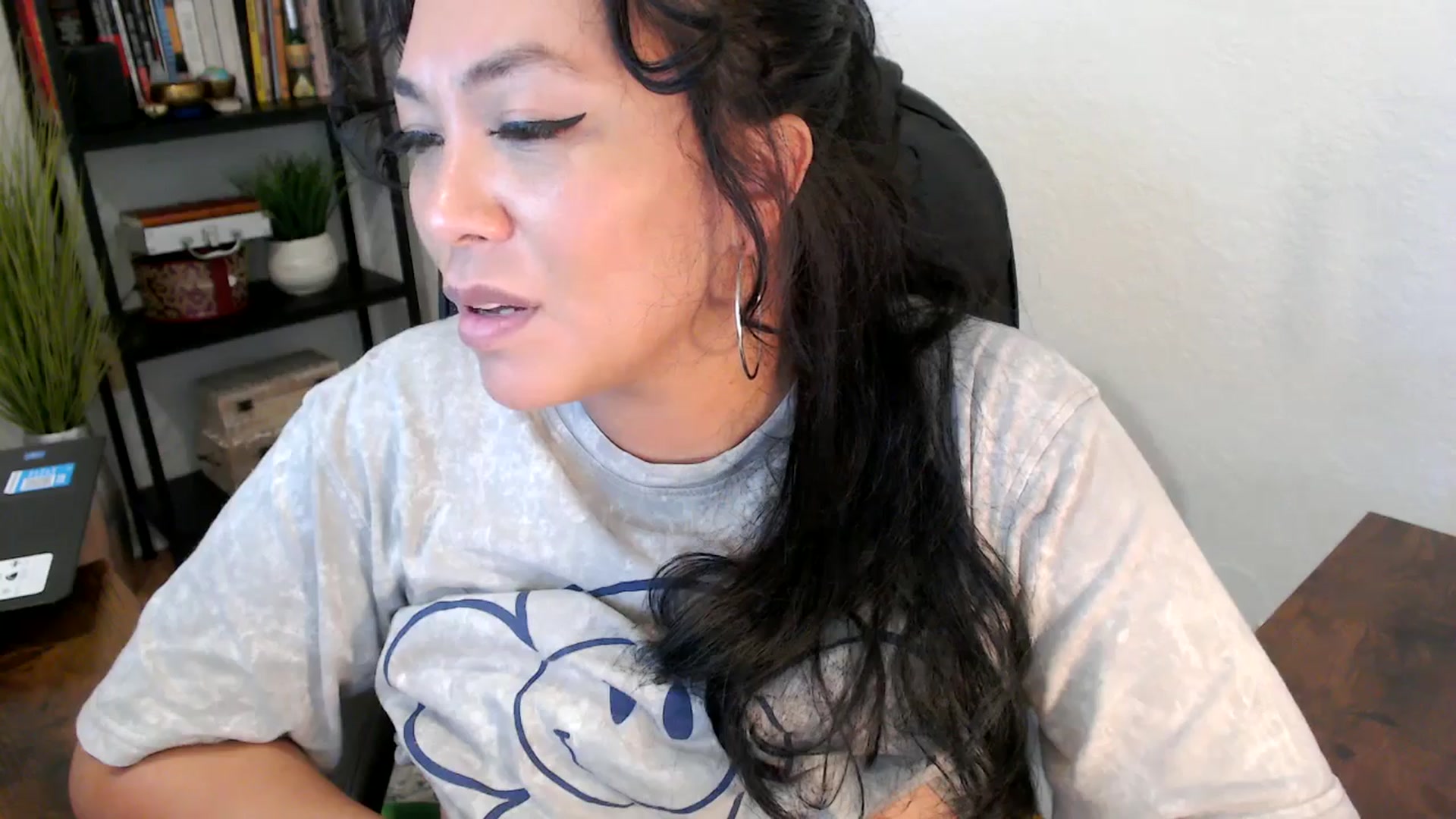 Gallery image thumbnail from MickaylaMinx's myfreecams stream on, 10/01/2024, 19:36 image 14 of 20