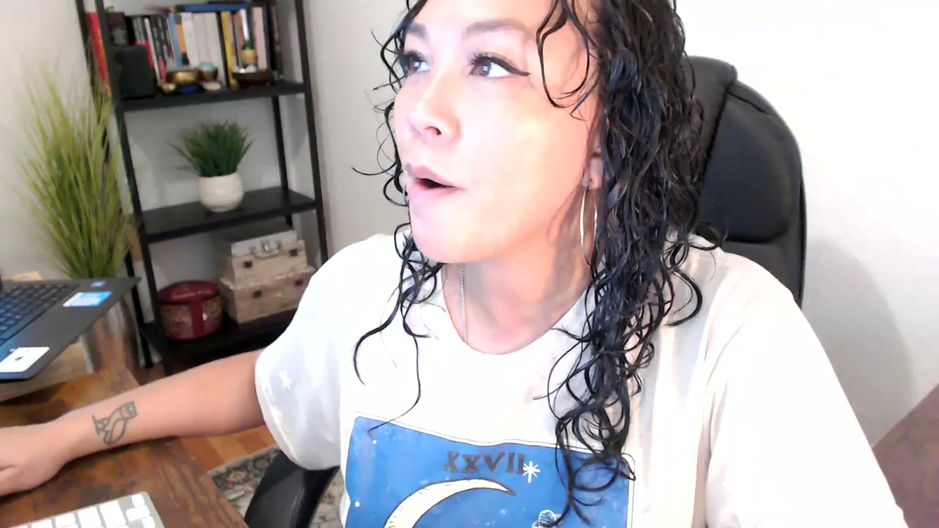 Gallery image thumbnail from MickaylaMinx's myfreecams stream on, 10/02/2024, 14:53 image 14 of 20