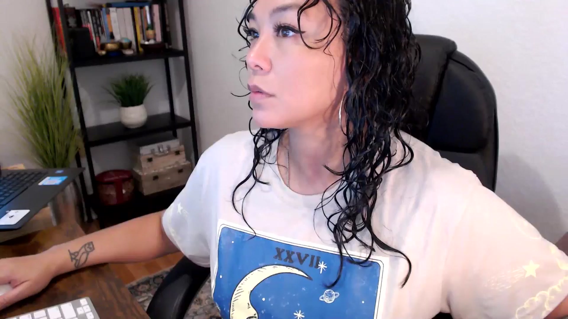 Gallery image thumbnail from MickaylaMinx's myfreecams stream on, 10/02/2024, 14:53 image 10 of 20