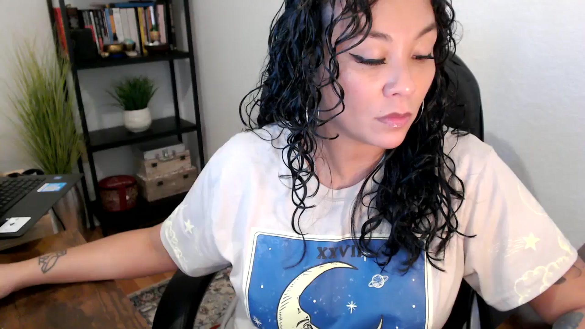 Gallery image thumbnail from MickaylaMinx's myfreecams stream on, 10/02/2024, 18:05 image 8 of 20
