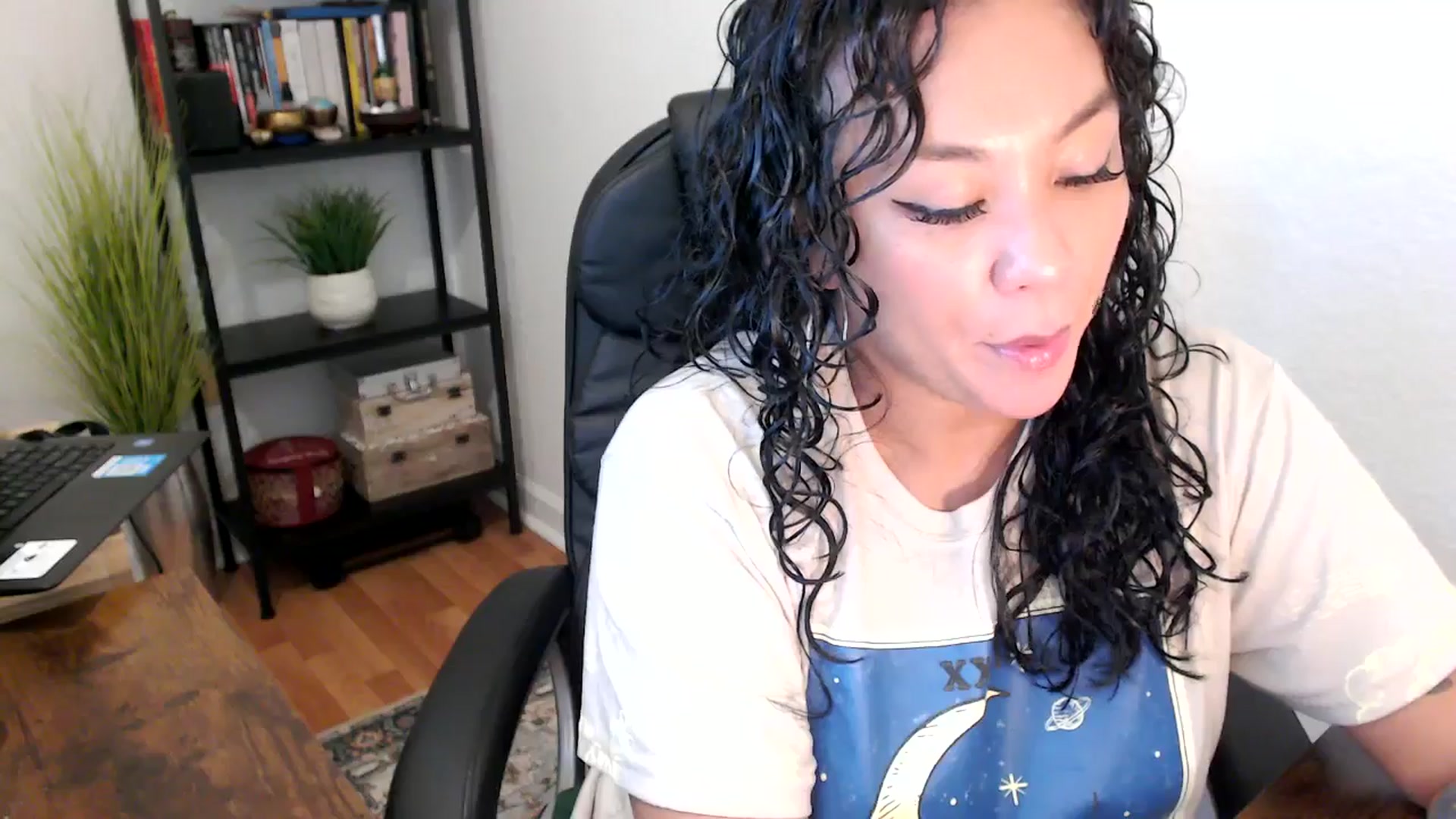 Gallery image thumbnail from MickaylaMinx's myfreecams stream on, 10/02/2024, 18:05 image 14 of 20