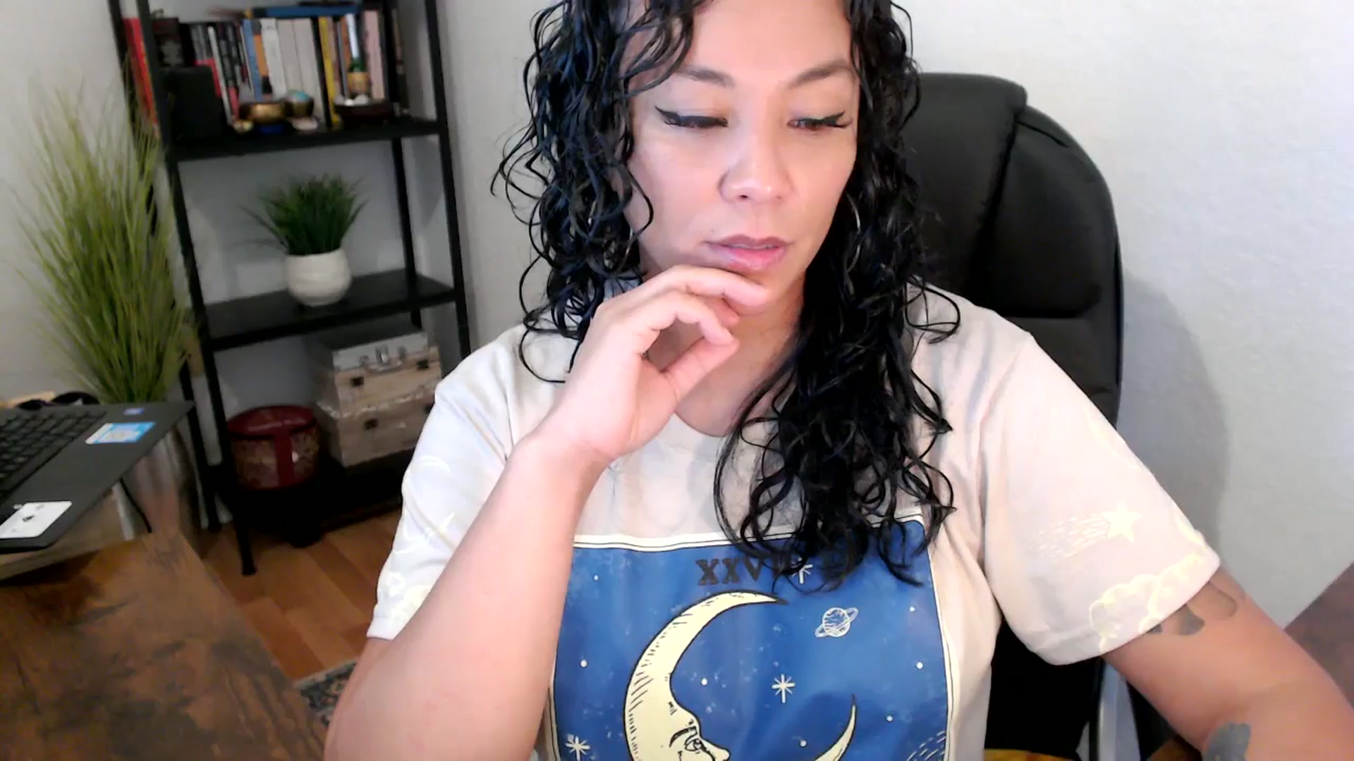 Gallery image thumbnail from MickaylaMinx's myfreecams stream on, 10/02/2024, 18:28 image 10 of 20