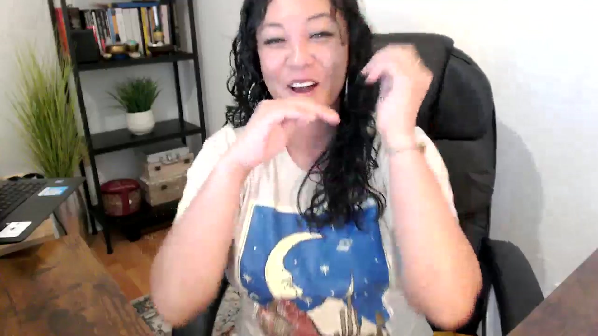 Gallery image thumbnail from MickaylaMinx's myfreecams stream on, 10/02/2024, 18:28 image 7 of 20