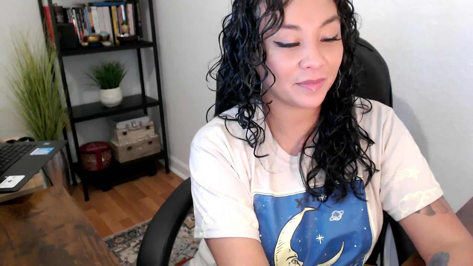 Gallery image thumbnail from MickaylaMinx's myfreecams stream on, 10/02/2024, 18:28 image 11 of 20