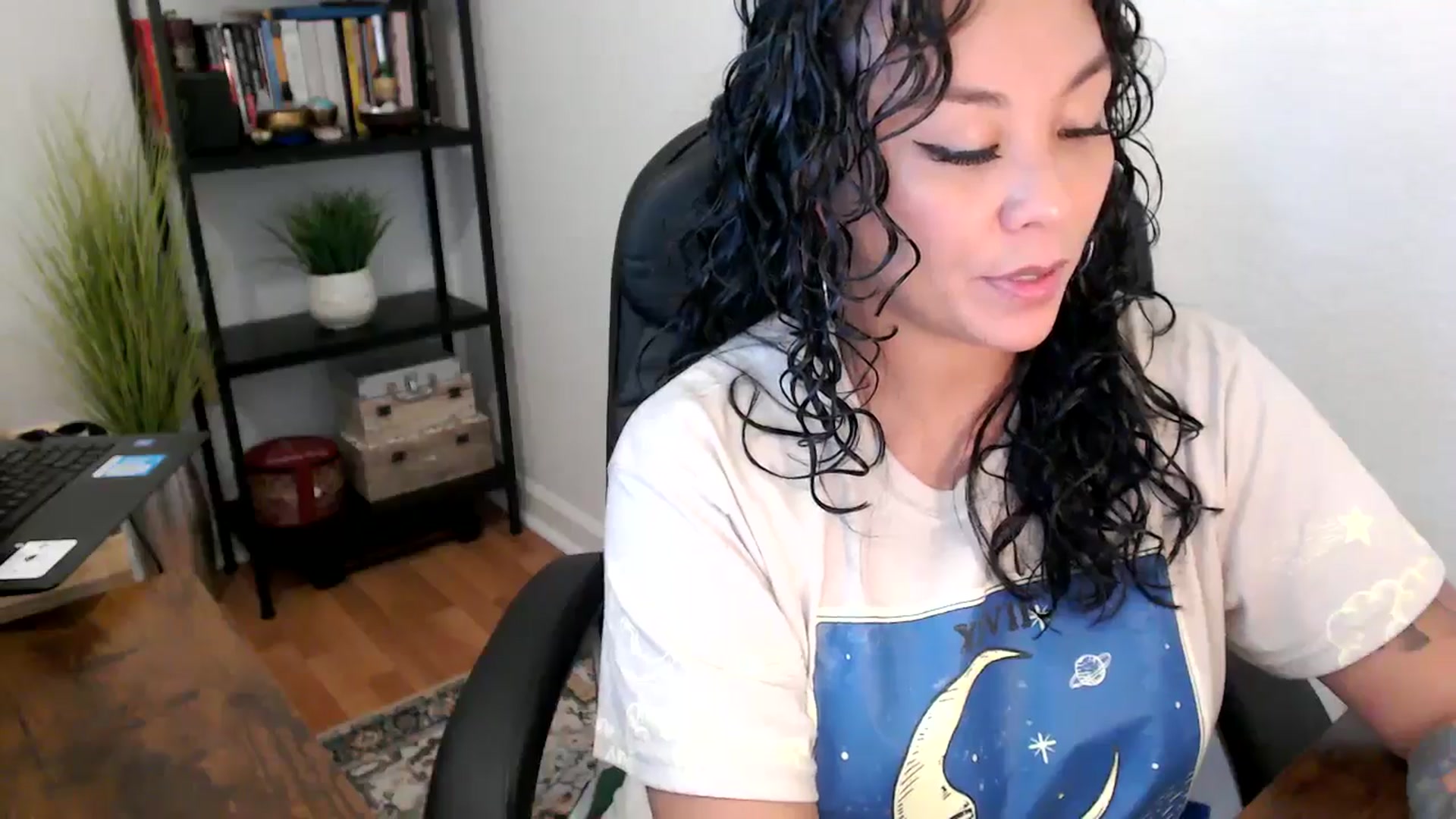 Gallery image thumbnail from MickaylaMinx's myfreecams stream on, 10/02/2024, 18:28 image 17 of 20