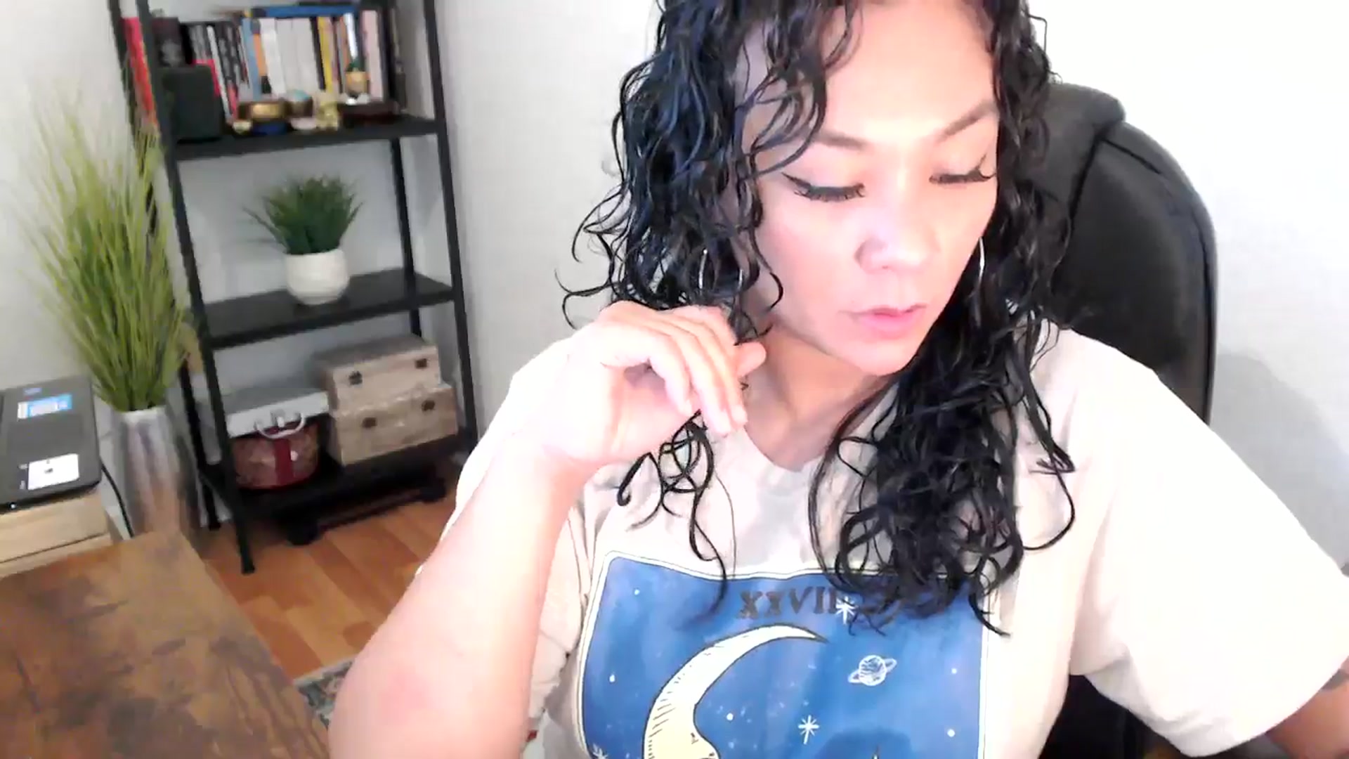 Gallery image thumbnail from MickaylaMinx's myfreecams stream on, 10/02/2024, 18:55 image 10 of 20
