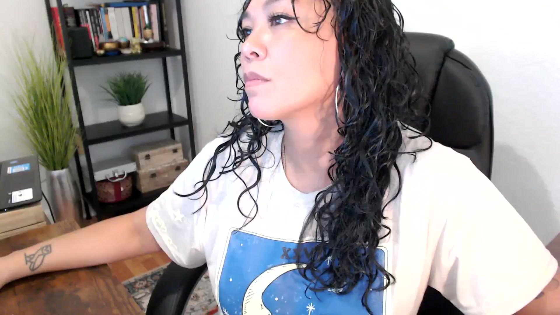 Gallery image thumbnail from MickaylaMinx's myfreecams stream on, 10/02/2024, 18:55 image 7 of 20